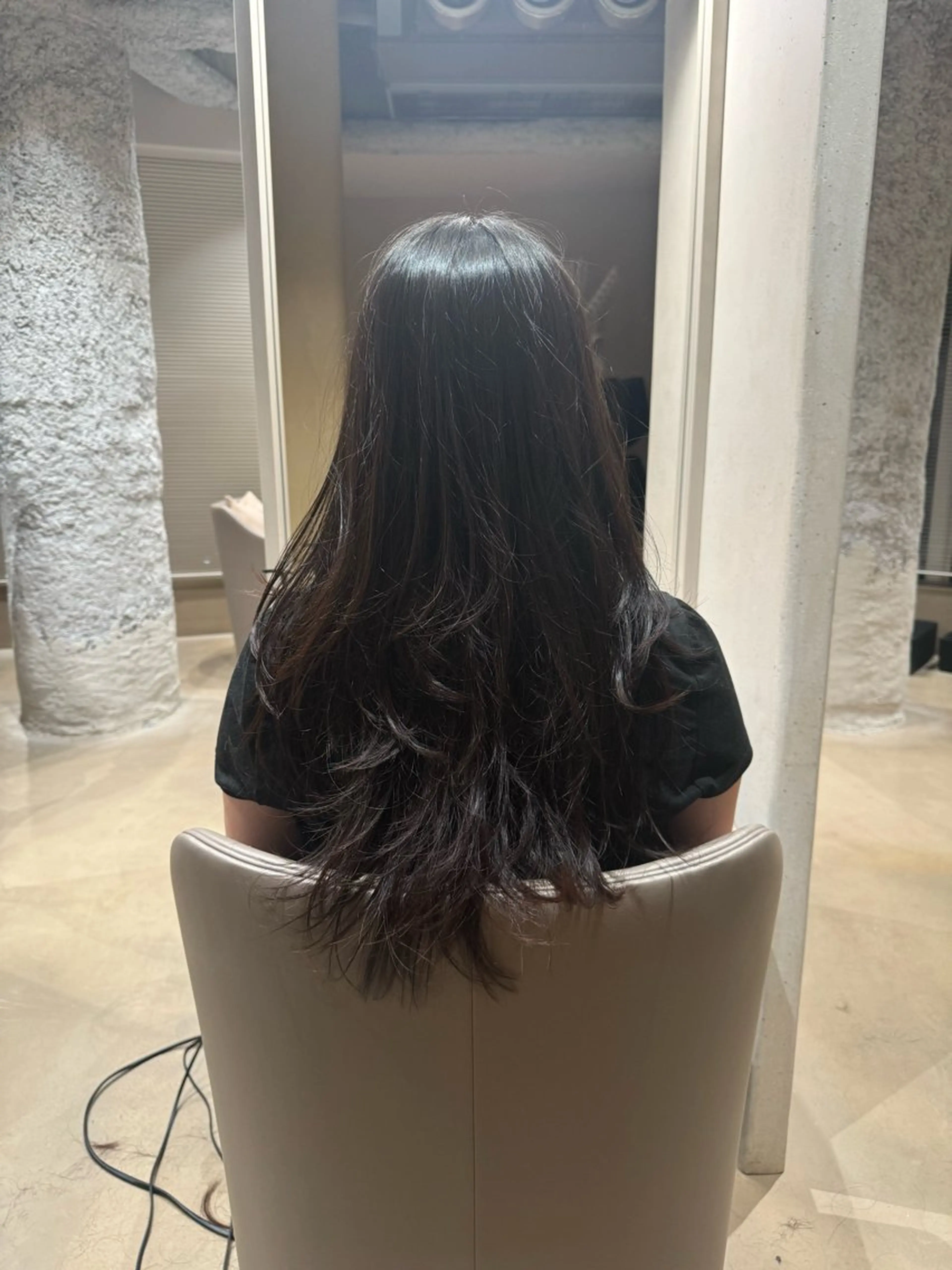 ロング 未 来カットモデル無料のヘアスタイル