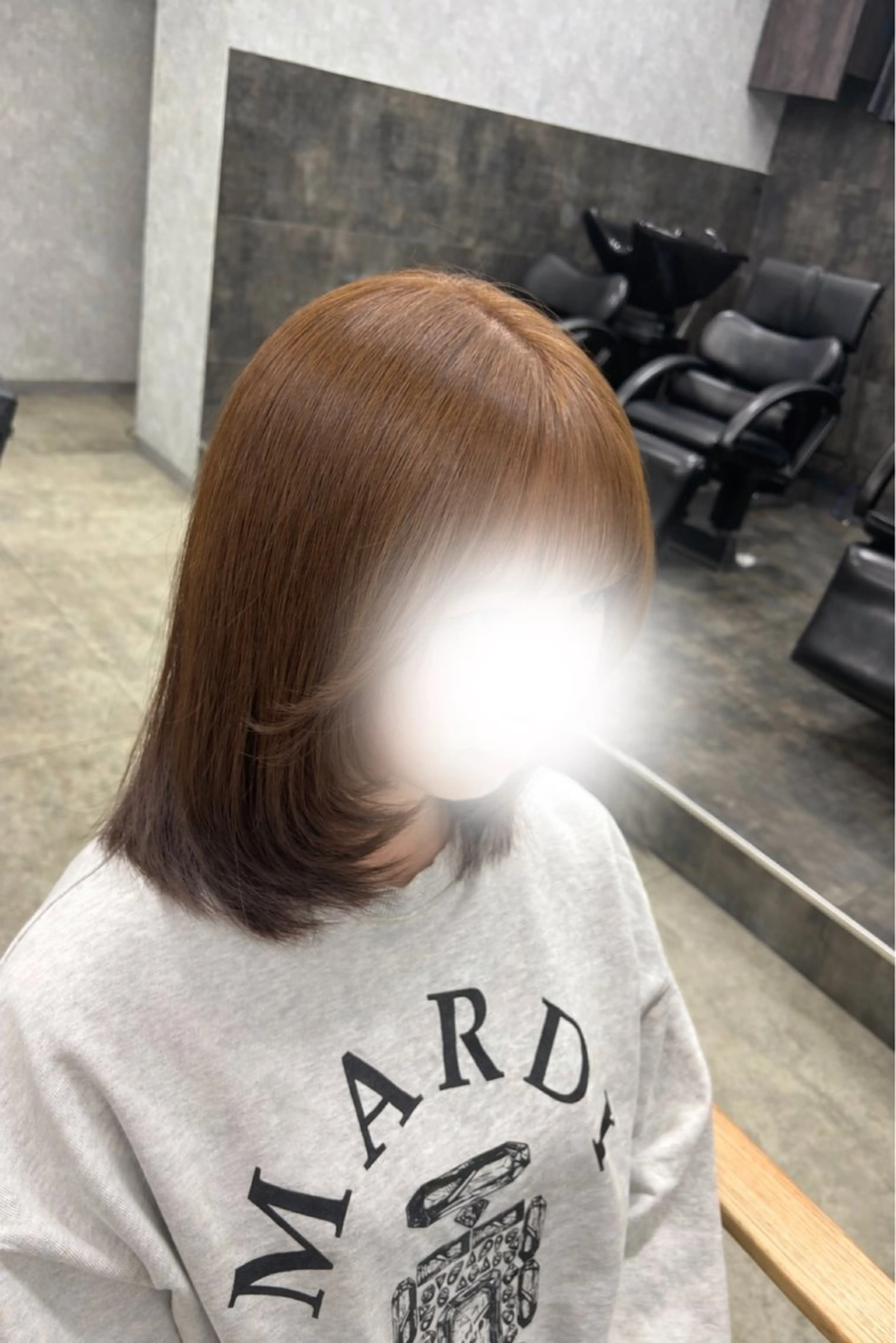 ミディアム レイヤーカット ヘアカラー Lutia新宿 ayane◝✩のヘアスタイル