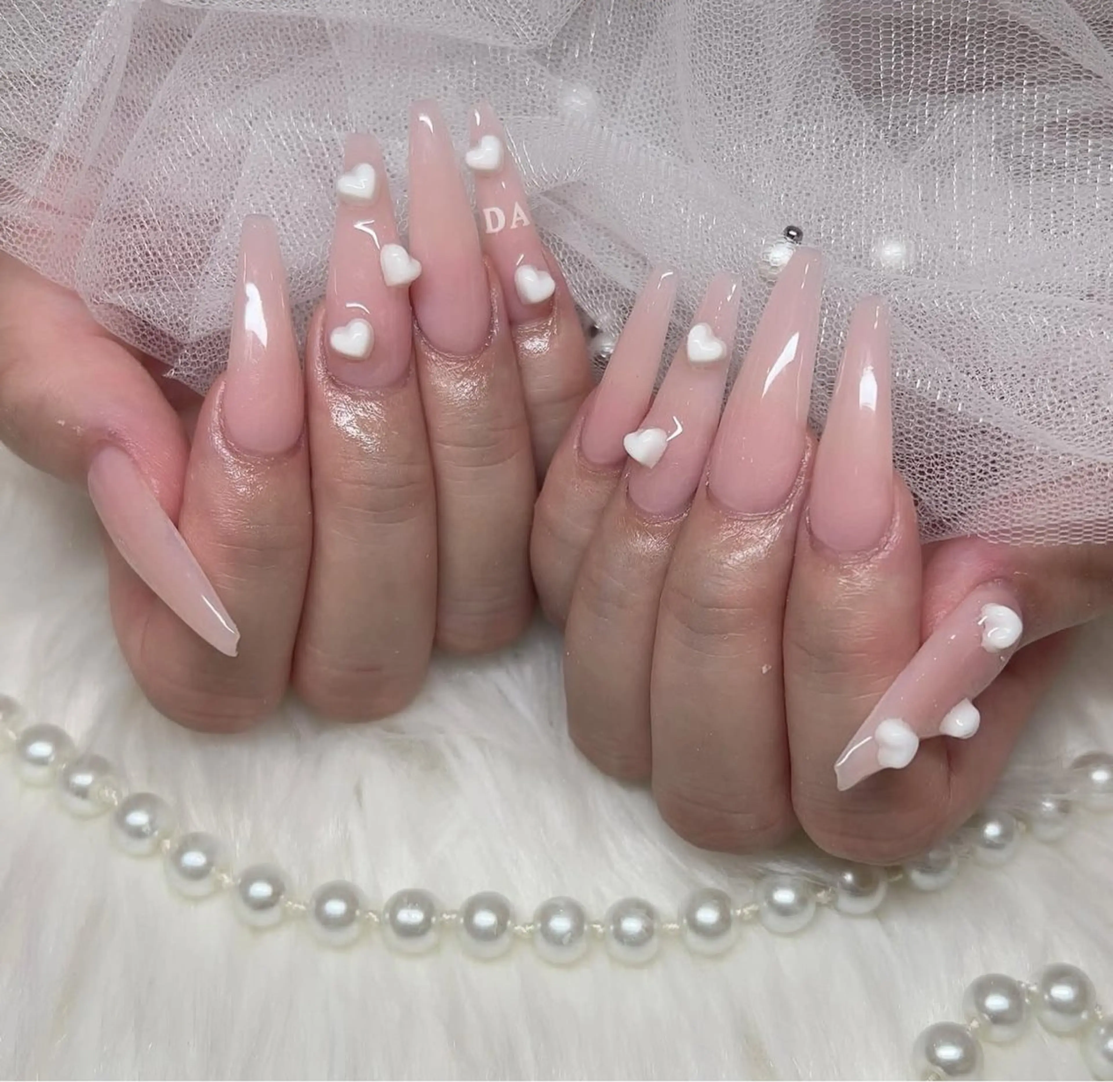 ネイル 成人式 ロングネイル マグネットネイル 大理石ネイル(マーブル) リボン ハンドネイル ZUZU AMEE NAILのネイルデザイン