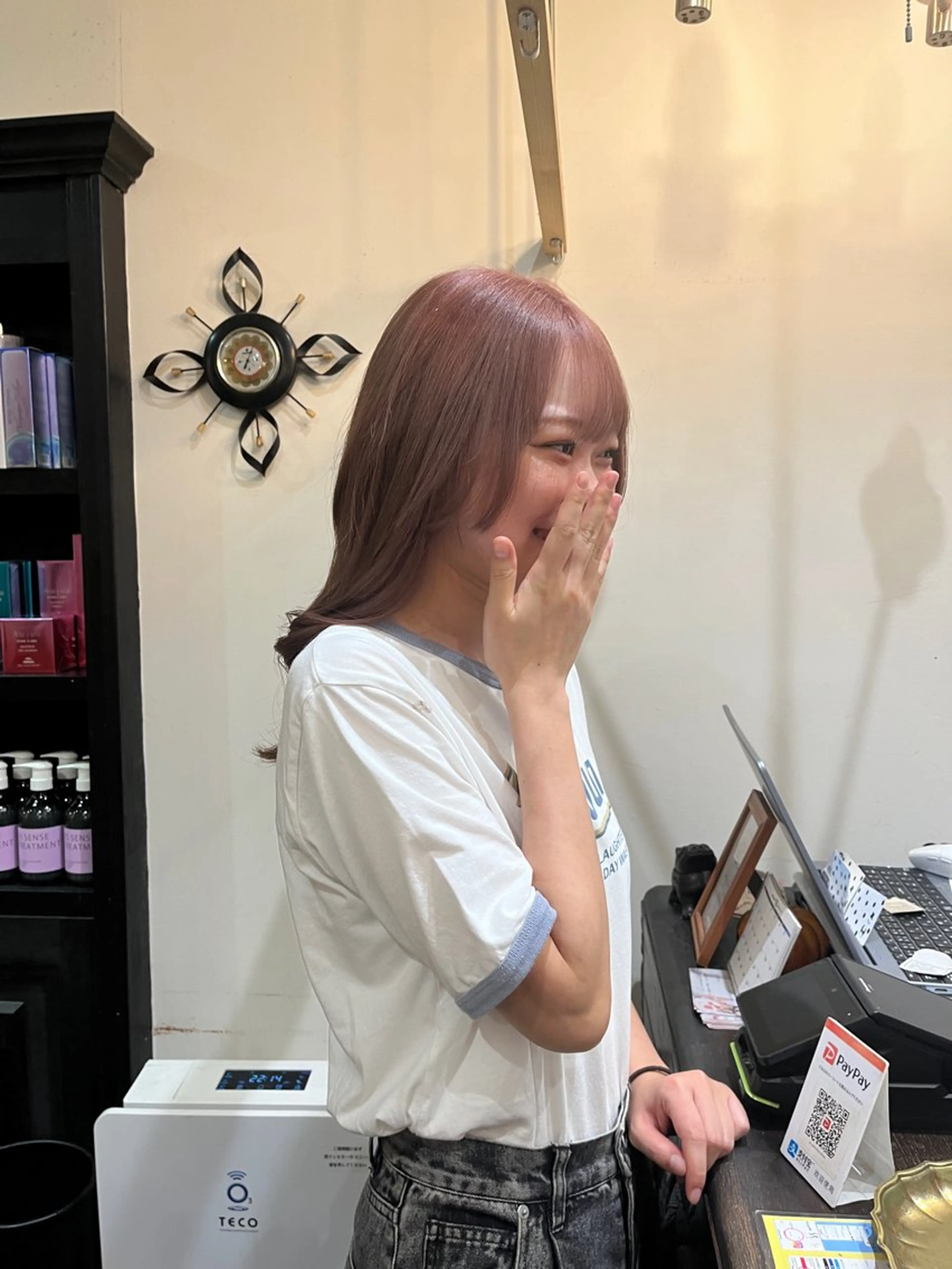 カラー 竹内 穂乃佳のヘアスタイル