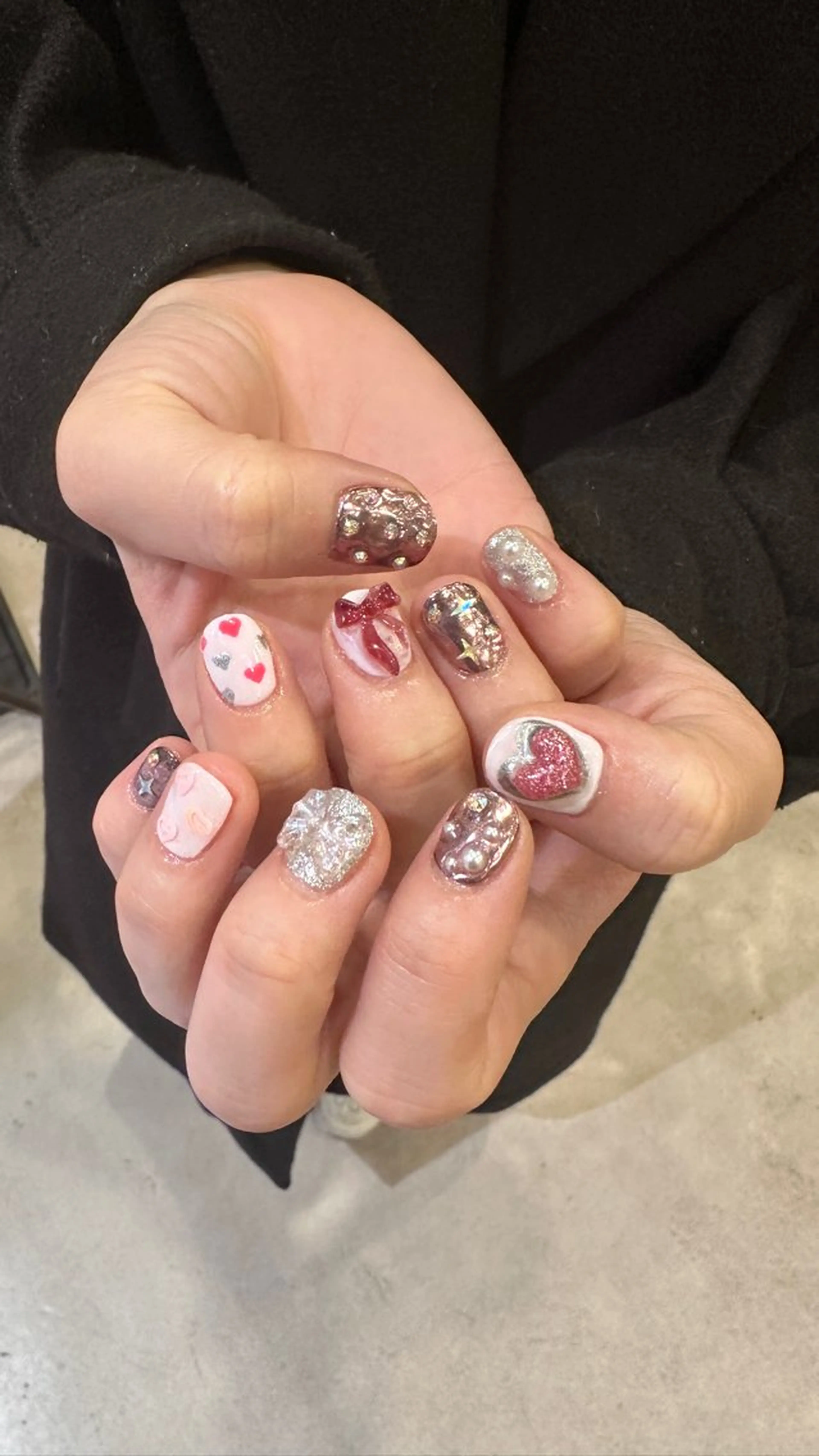 ネイル ハンドネイル 👽個性派ネイル🎀 komachiのヘアスタイル