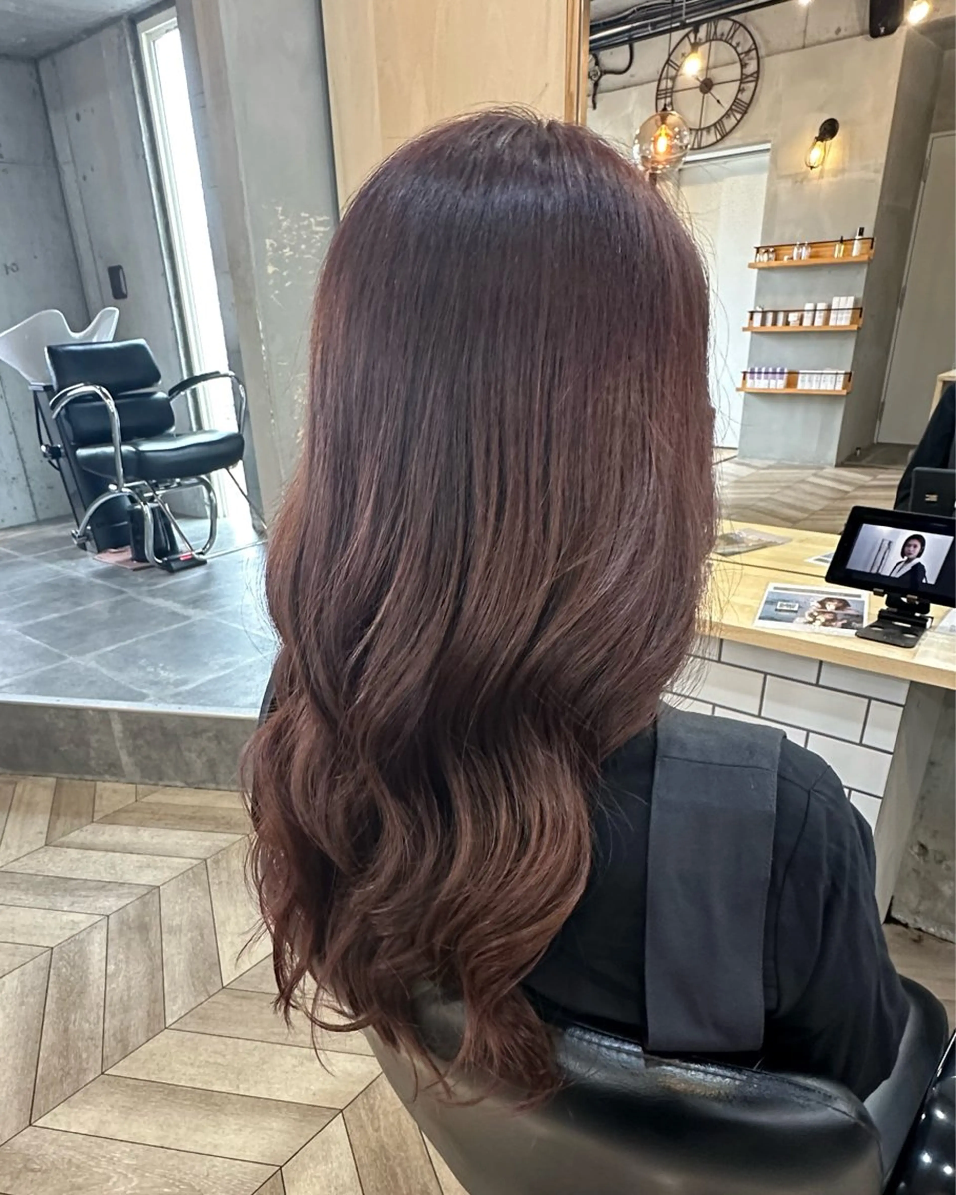 カラー ブラウンカラー ピンクカラー カット ヘアカラー Angelica 内海  遥奈のヘアスタイル