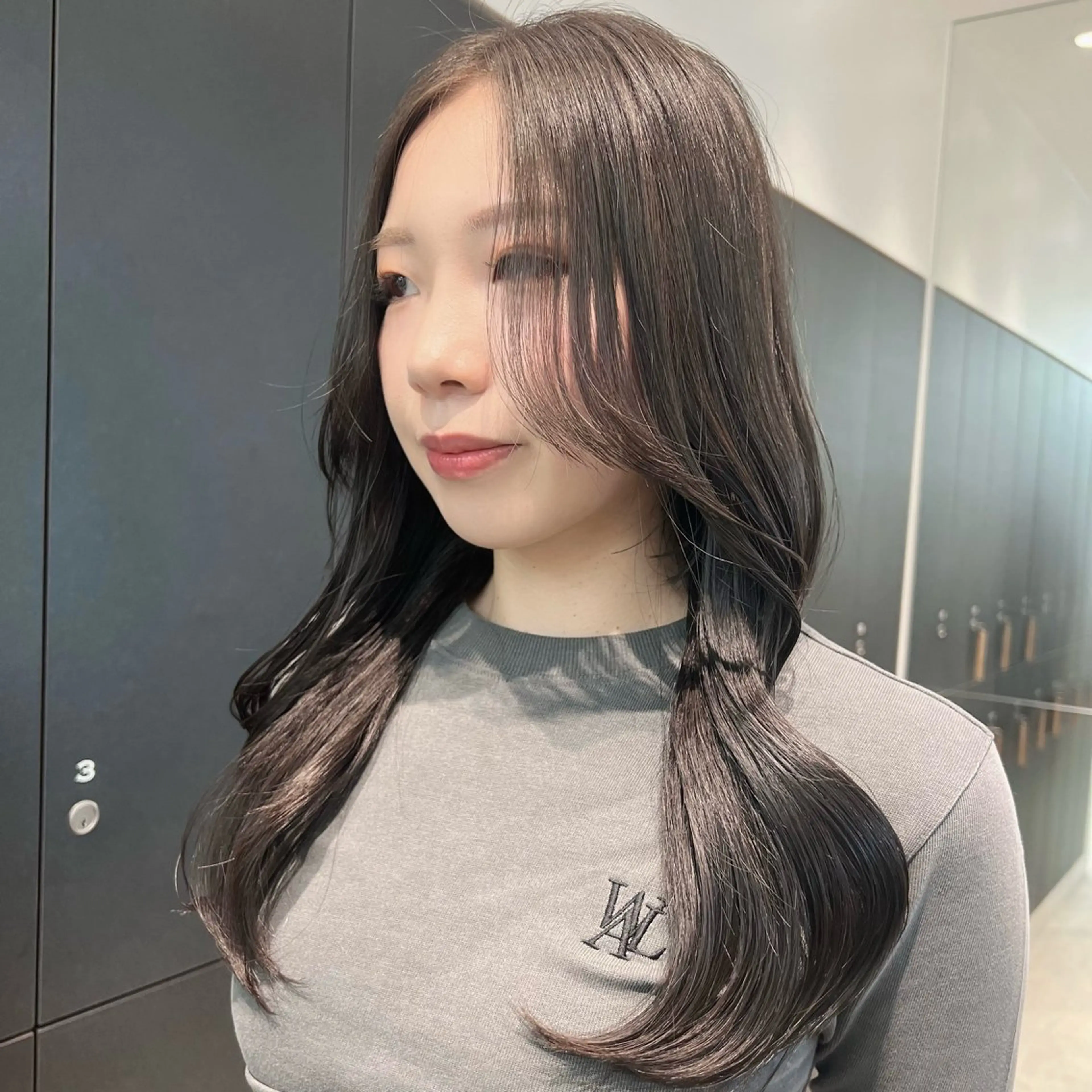 ミディアム カラー 透明感カラー 顔周りカット 韓国風ヘア レイヤーカット カット ヘアカラー トリートメント メンズ/韓国レイヤー /縮毛矯正/📍爽太のヘアスタイル