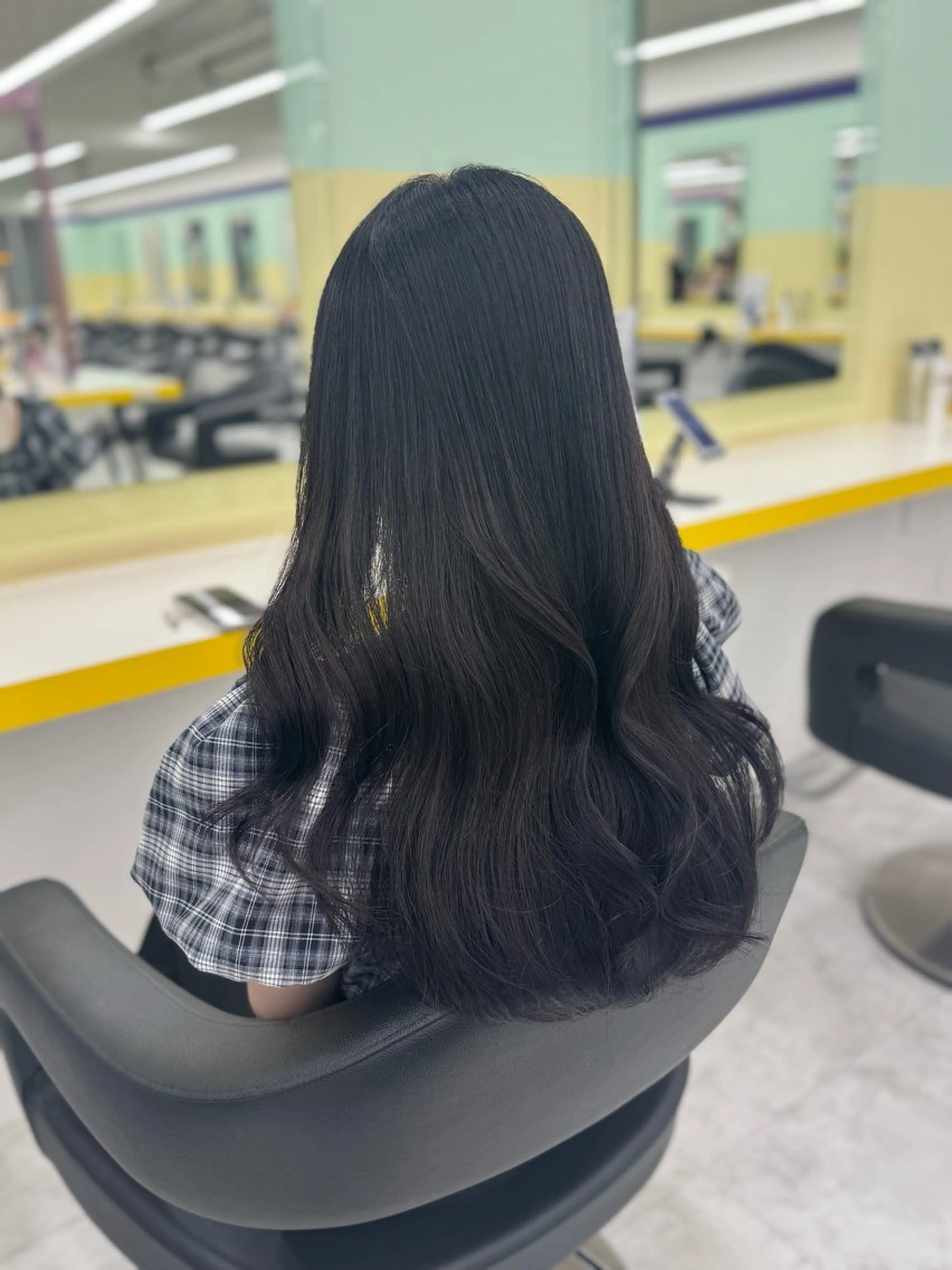 カラー ヘアアレンジ カット ヘアカラー 縮毛矯正 ☁️トレンド✖️ 透明感☁️りくのヘアスタイル