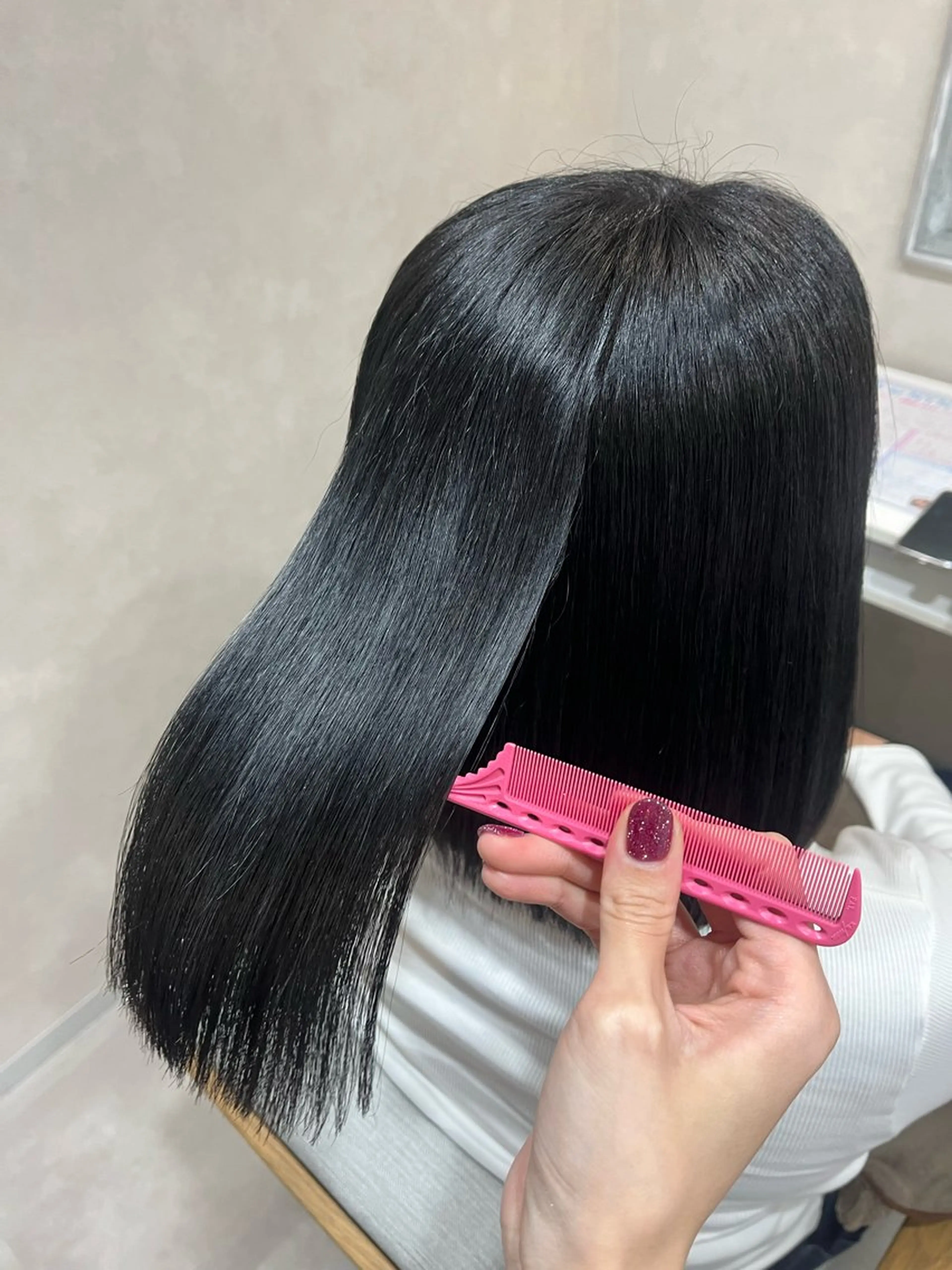 カラー ヘアカラー トリートメント 森 愛友のヘアスタイル