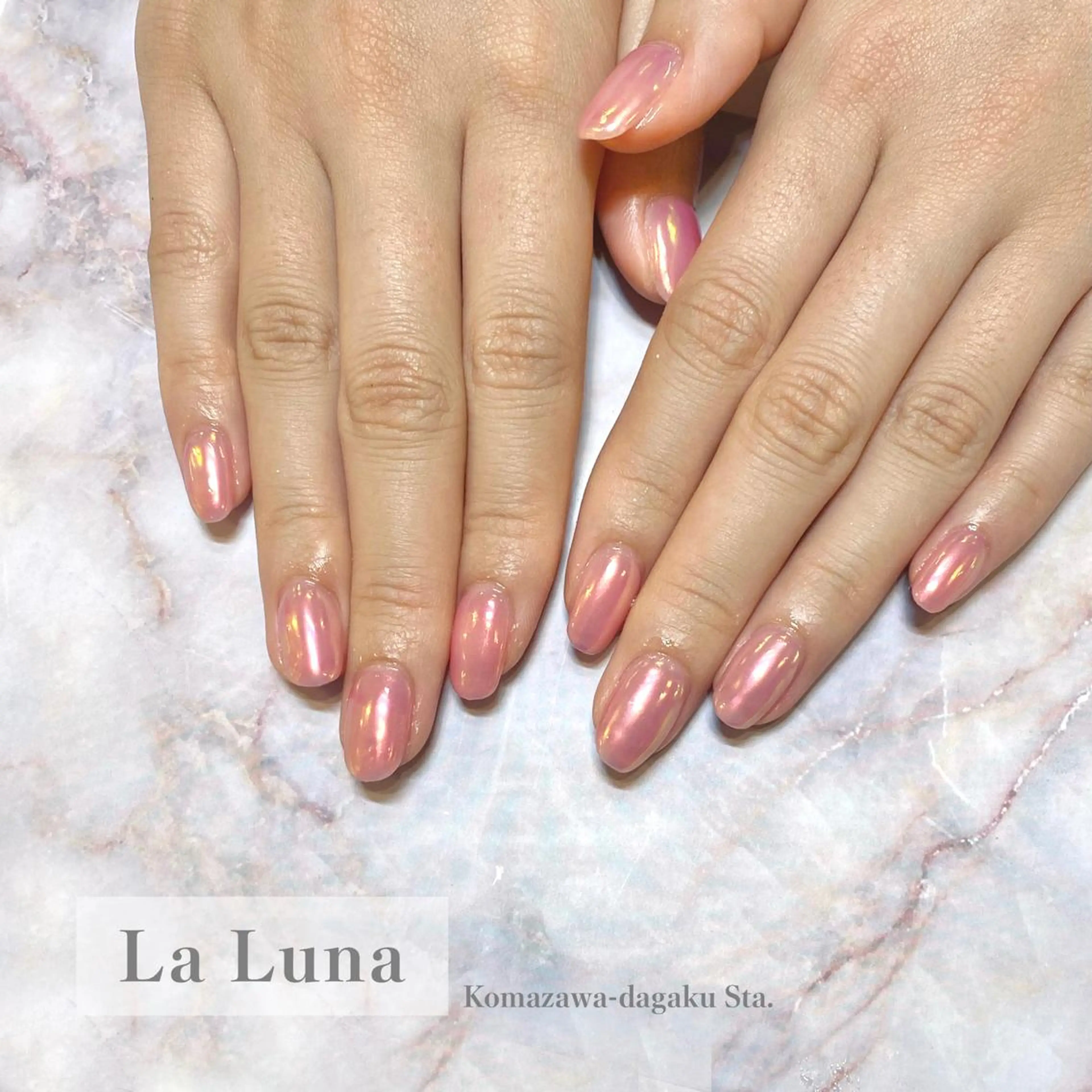 ネイル ミラーネイル ＬａＬｕｎａ🌙 natsukiのネイルデザイン