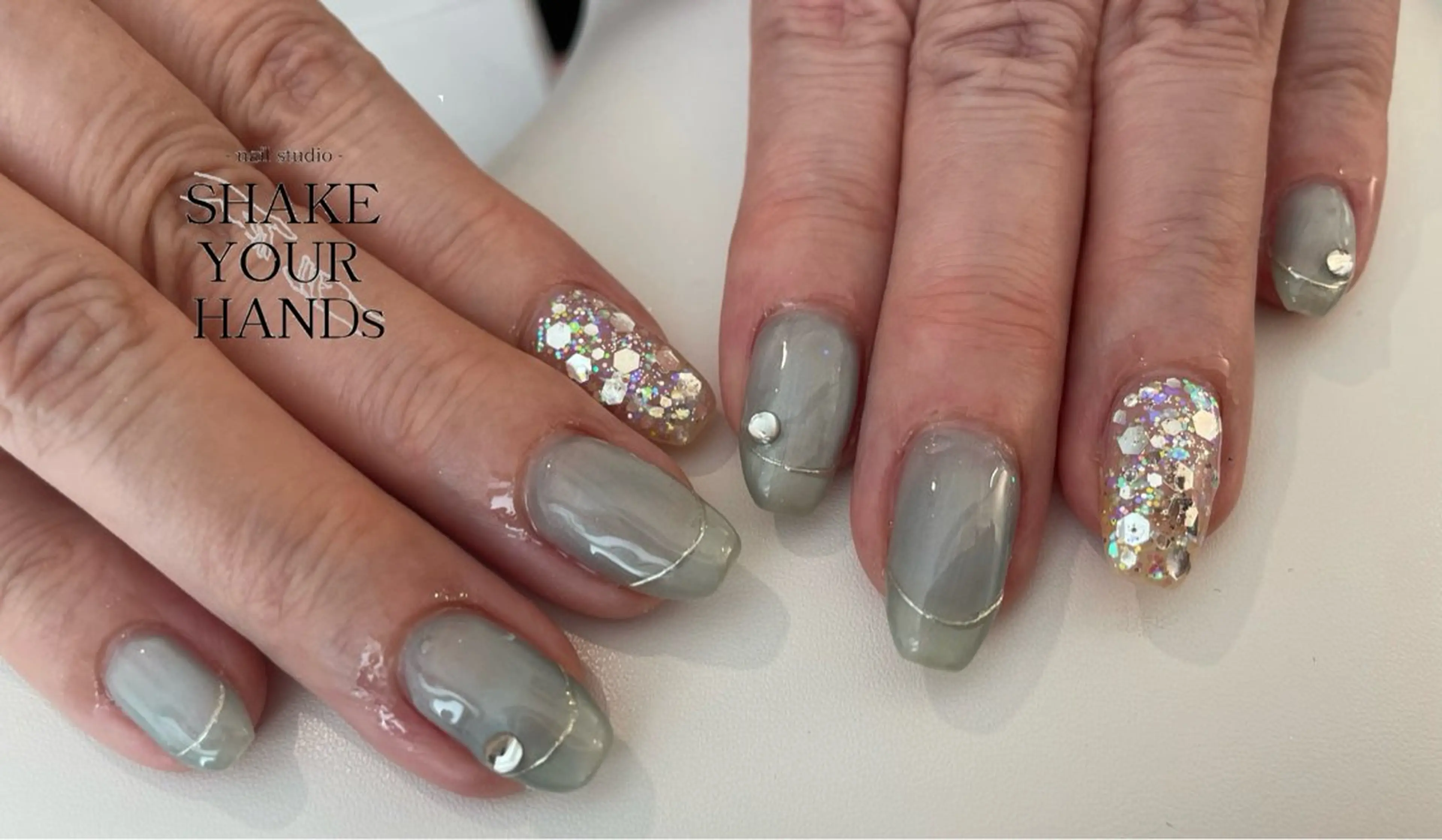 ネイル ハンドネイル ネイルスタジオ シェイクユアハンズのネイルデザイン