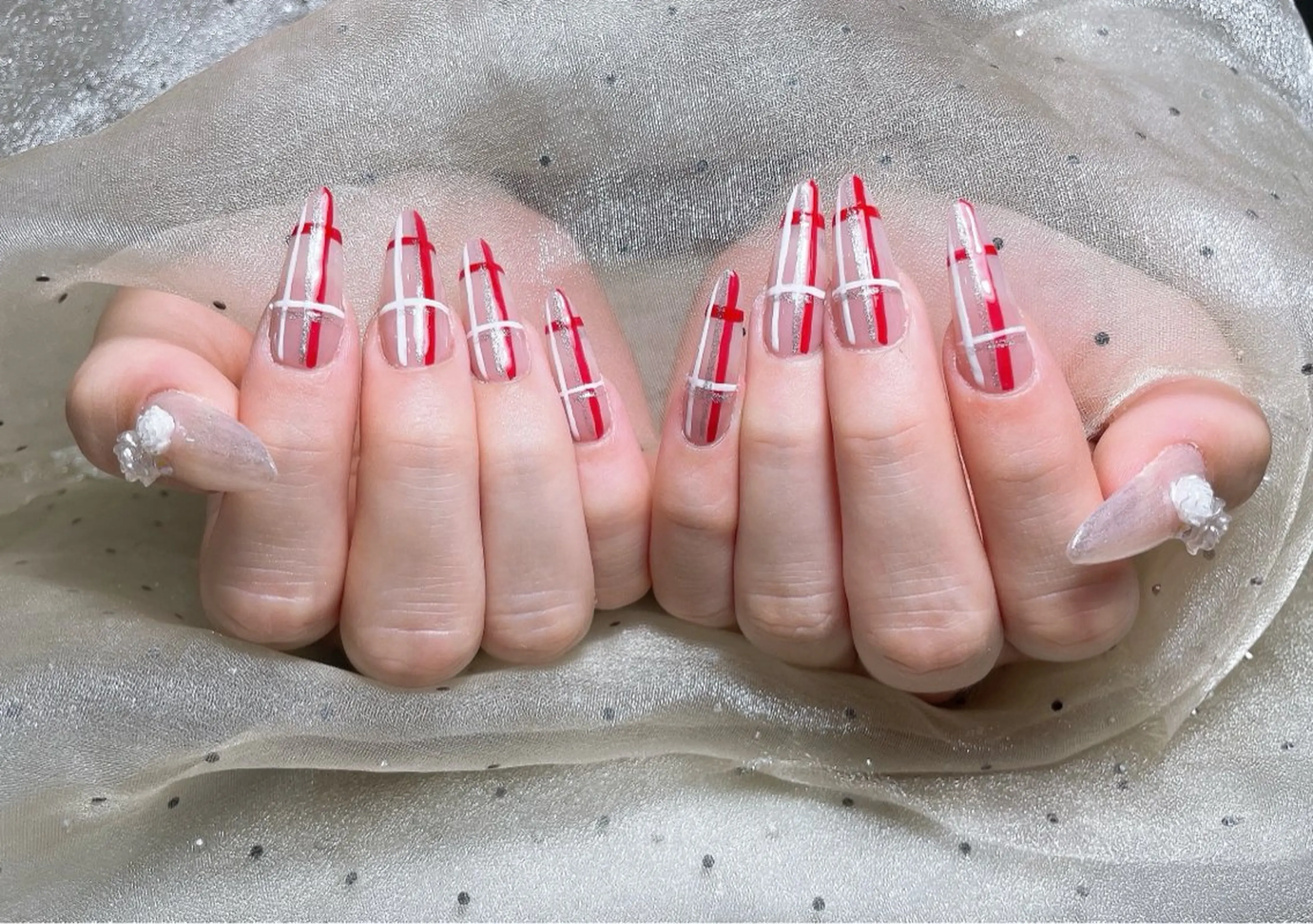 ネイル ハンドネイル ハンドケア モナ& あきのネイルデザイン