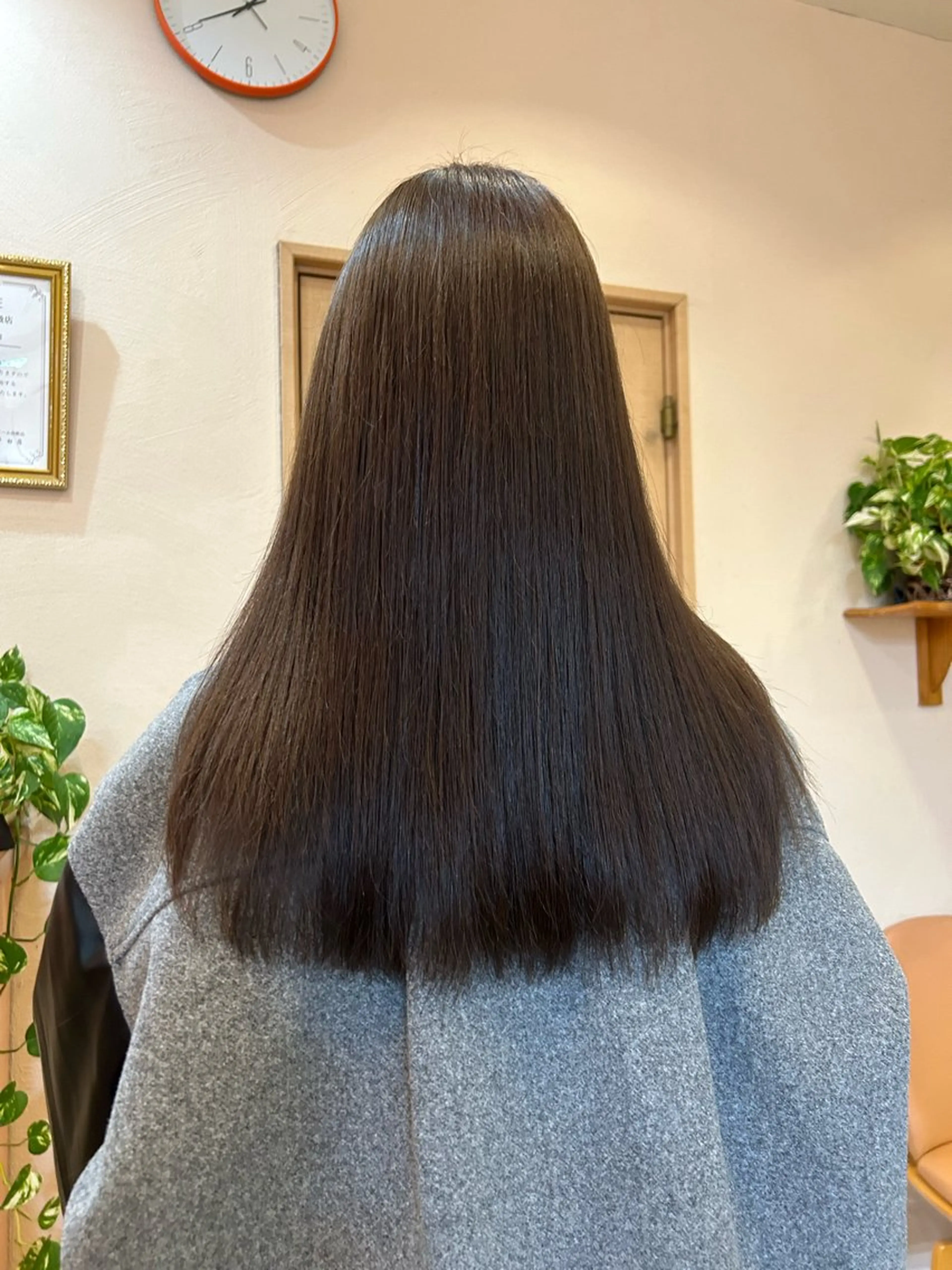 【20%off】つやつやカラーシャンプーブロー(ロング料金、鎖骨下＋¥1100胸下＋¥2200)の写真