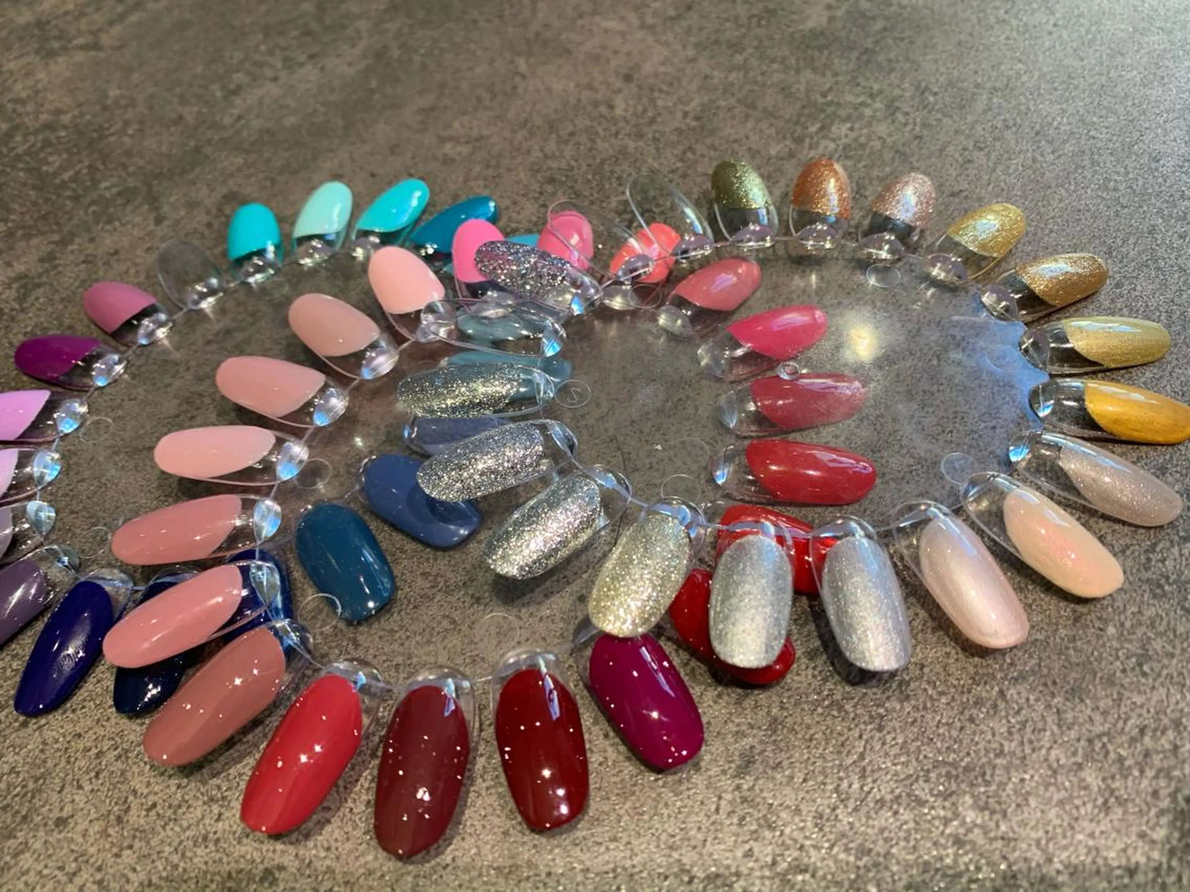 ネイル natsumi .のネイルデザイン