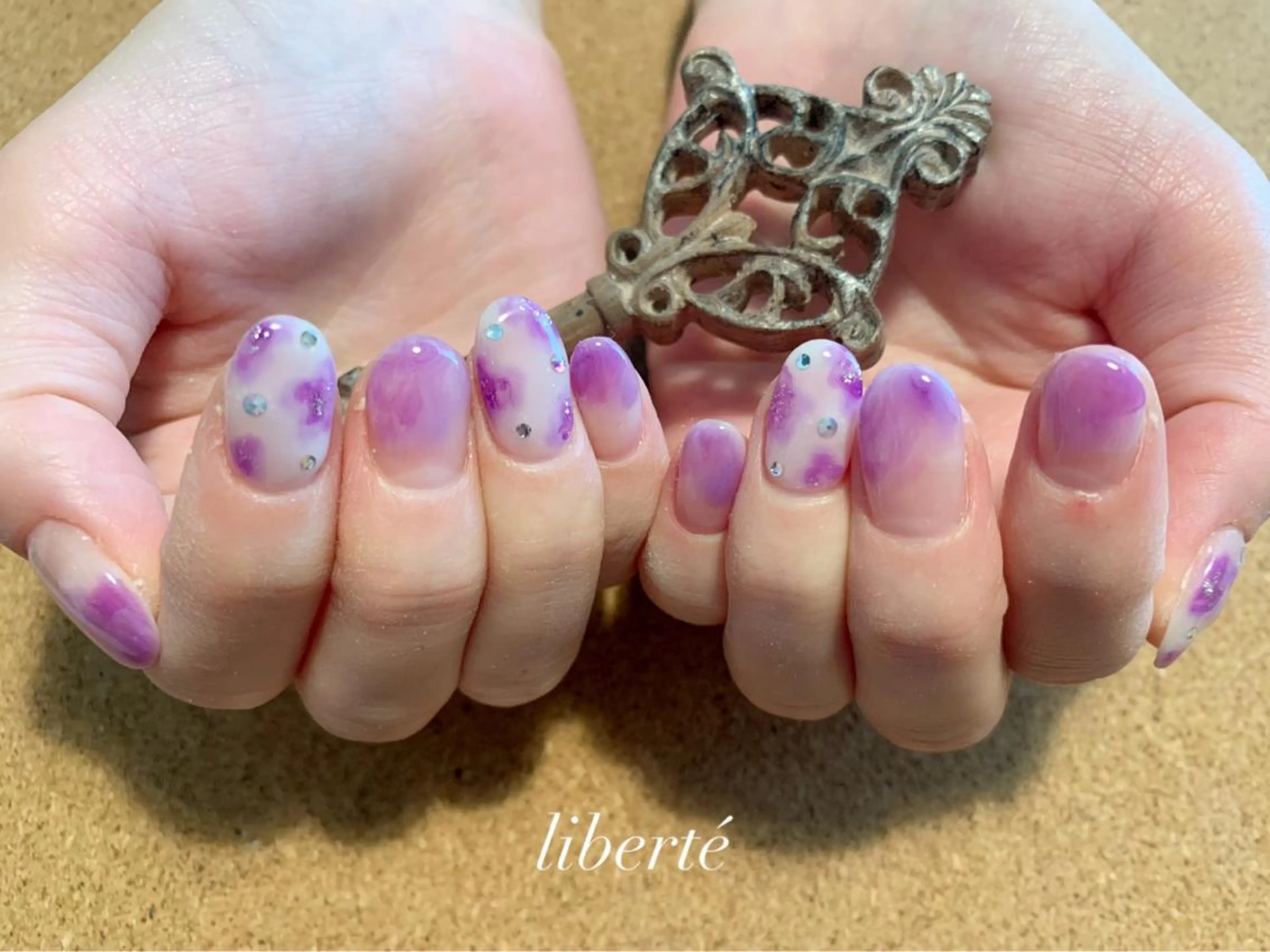 ネイル liberté (リベルテ)のネイルデザイン