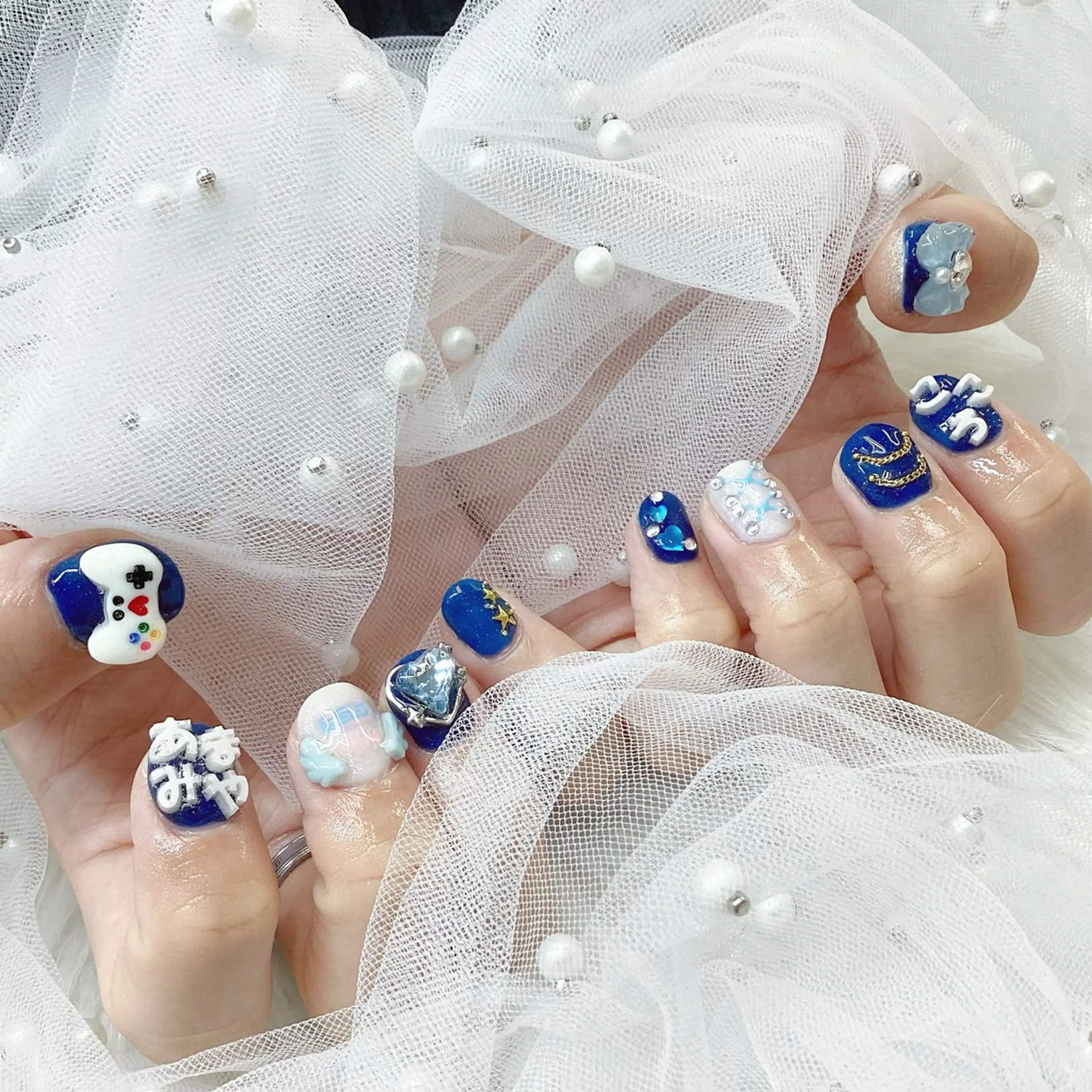 ネイル パーツ全部¥110 サロンミミのネイルデザイン