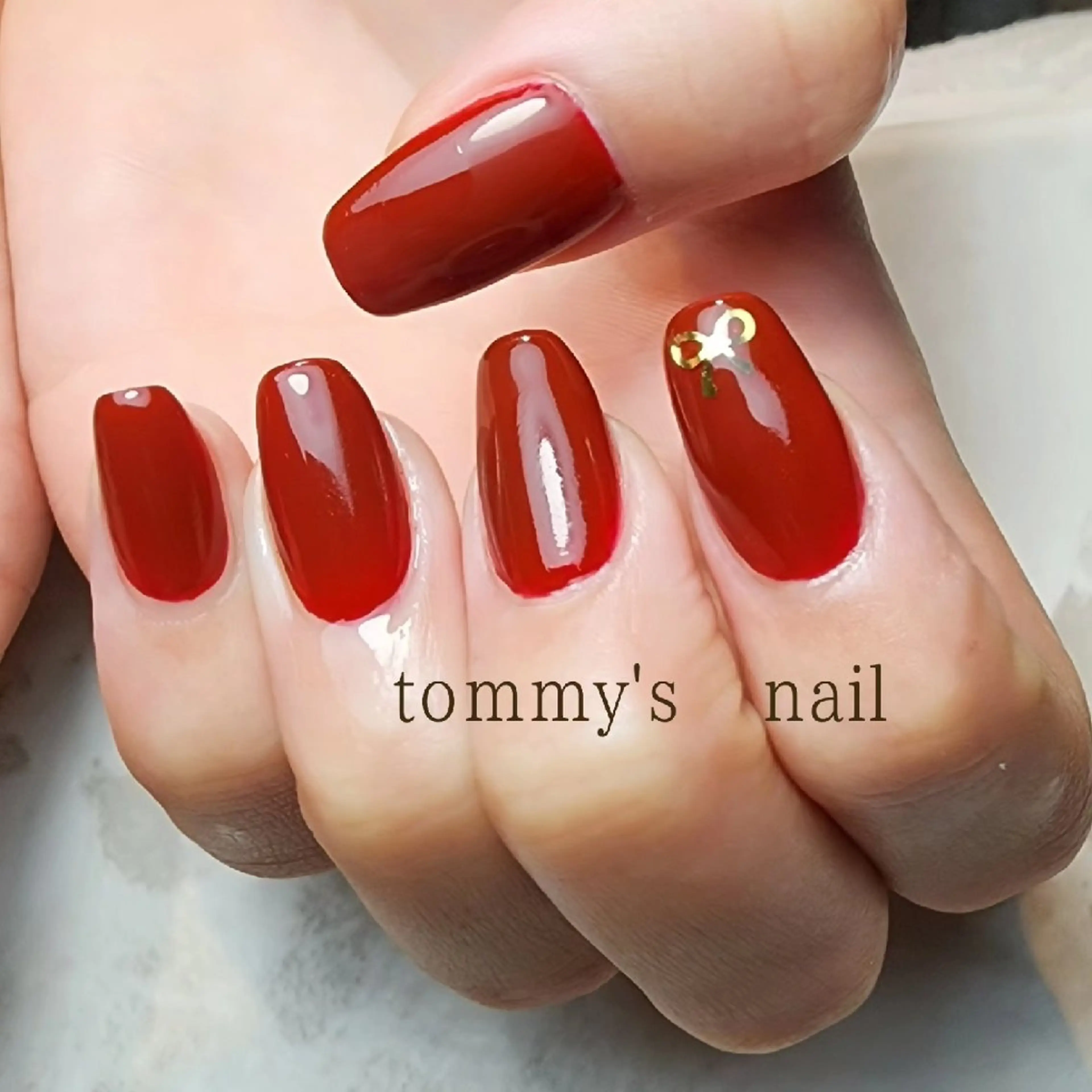 ネイル フットネイル ジェルネイル ミラーネイル ワンカラーネイル ハンドネイル tommy's nail所属・福岡/若よもぎ蒸し 全身美容が叶うサロンのネイルデザイン