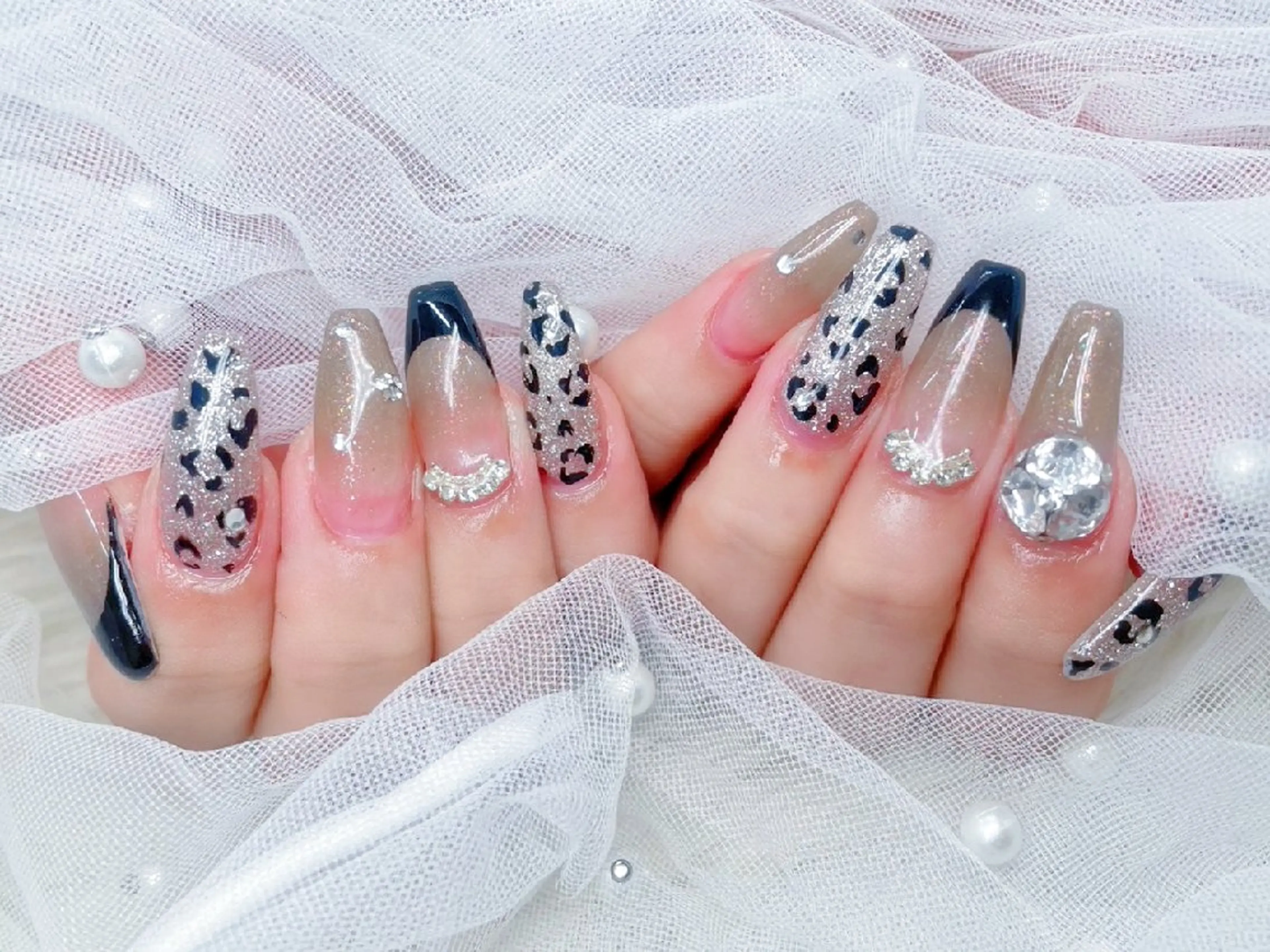 ネイル チークネイル 長さ出し フラッシュネイル フレンチネイル ジェルネイル Chouette Nailのネイルデザイン