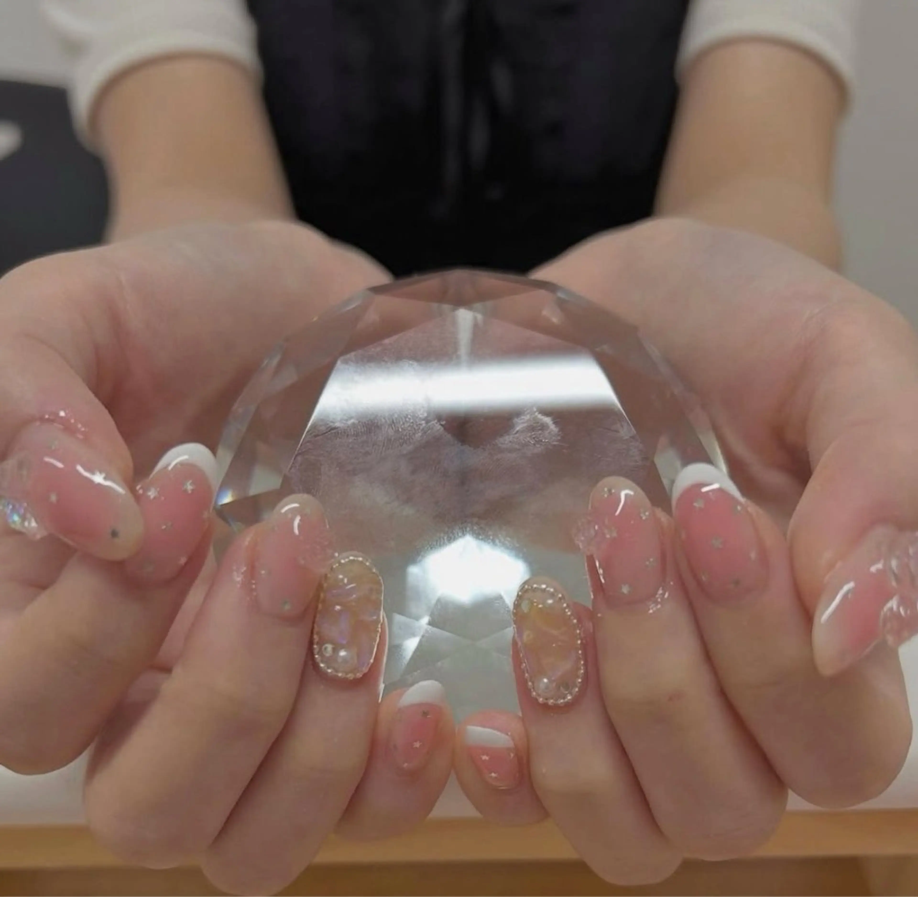 ネイル mio 🫧のネイルデザイン