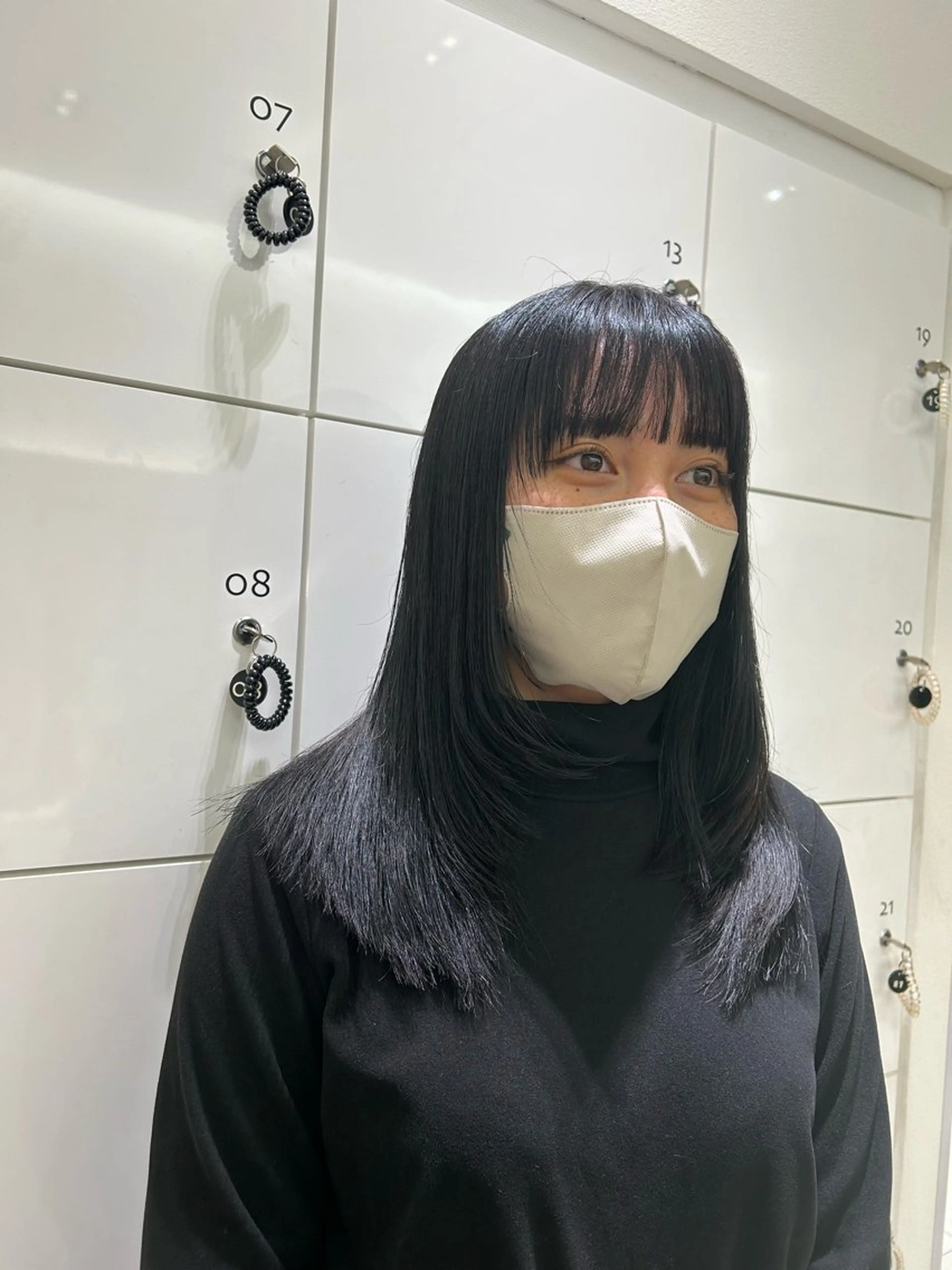 ミディアム カラー レイヤーカット ウノプリール茶屋町店所属・Hotaru/梅田 /茶屋町のヘアスタイル