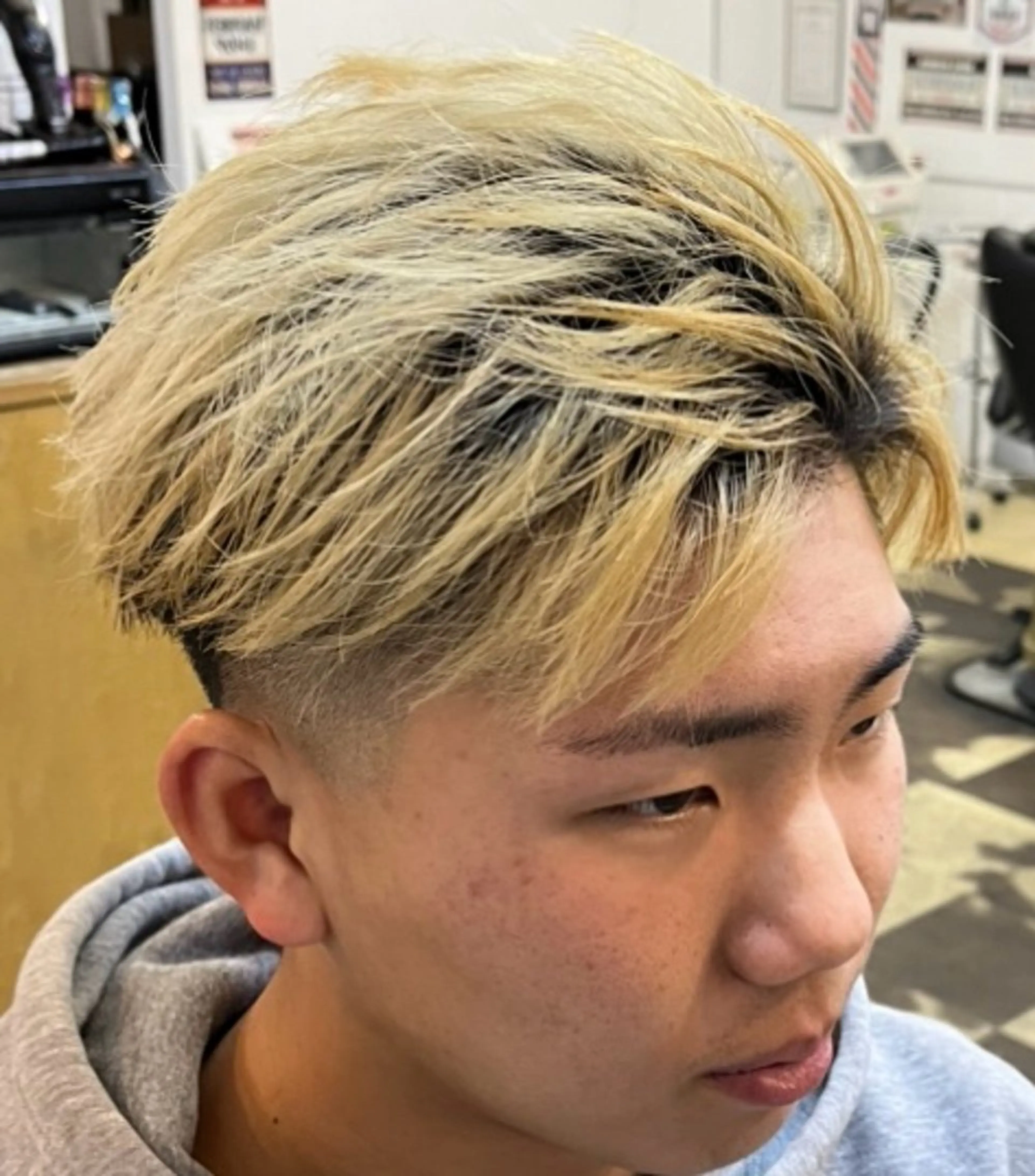 メンズ 市道 翼のヘアスタイル