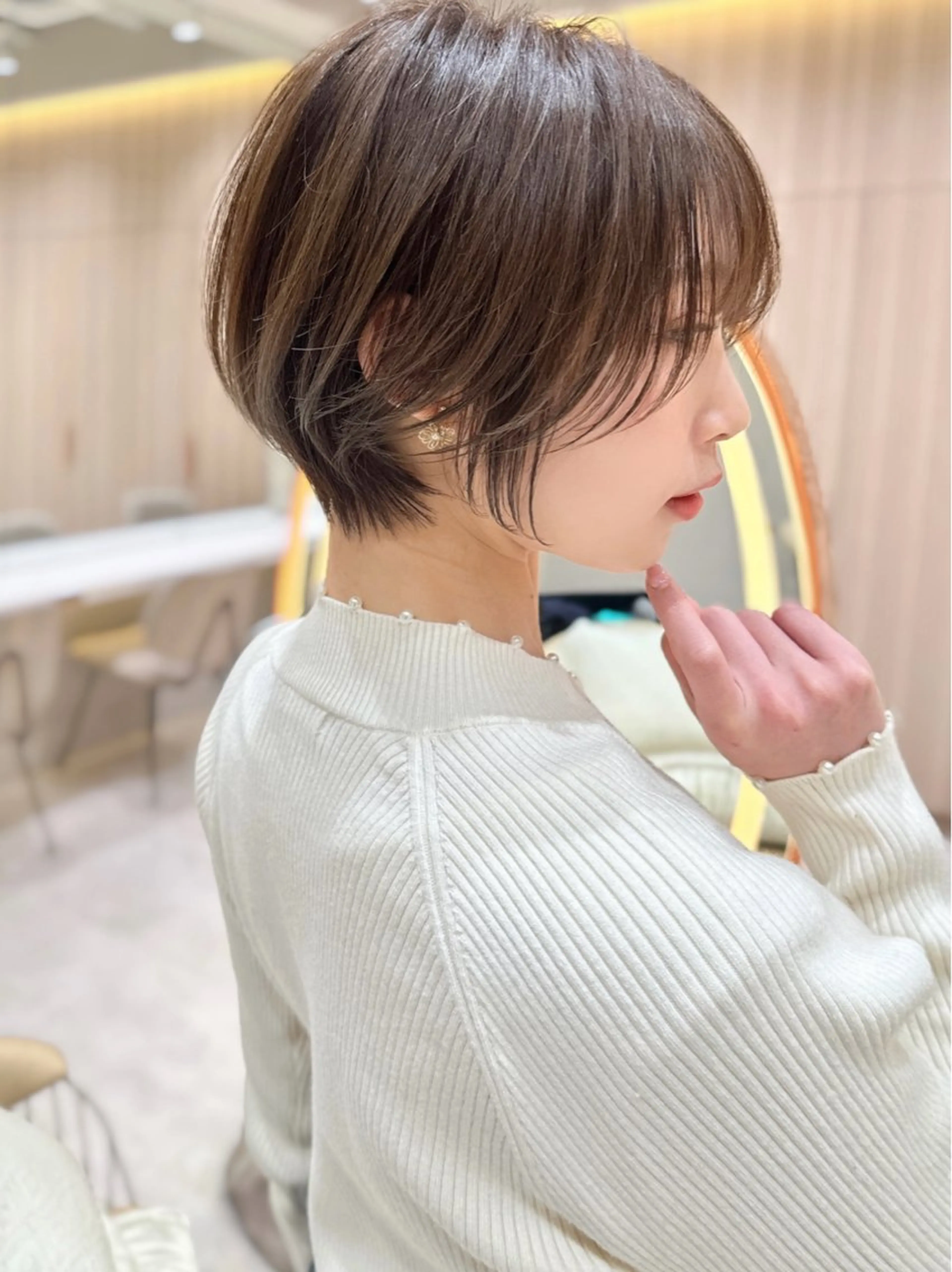 ショート カラー カット レイヤー❣️縮毛矯正 川村利幸のヘアスタイル