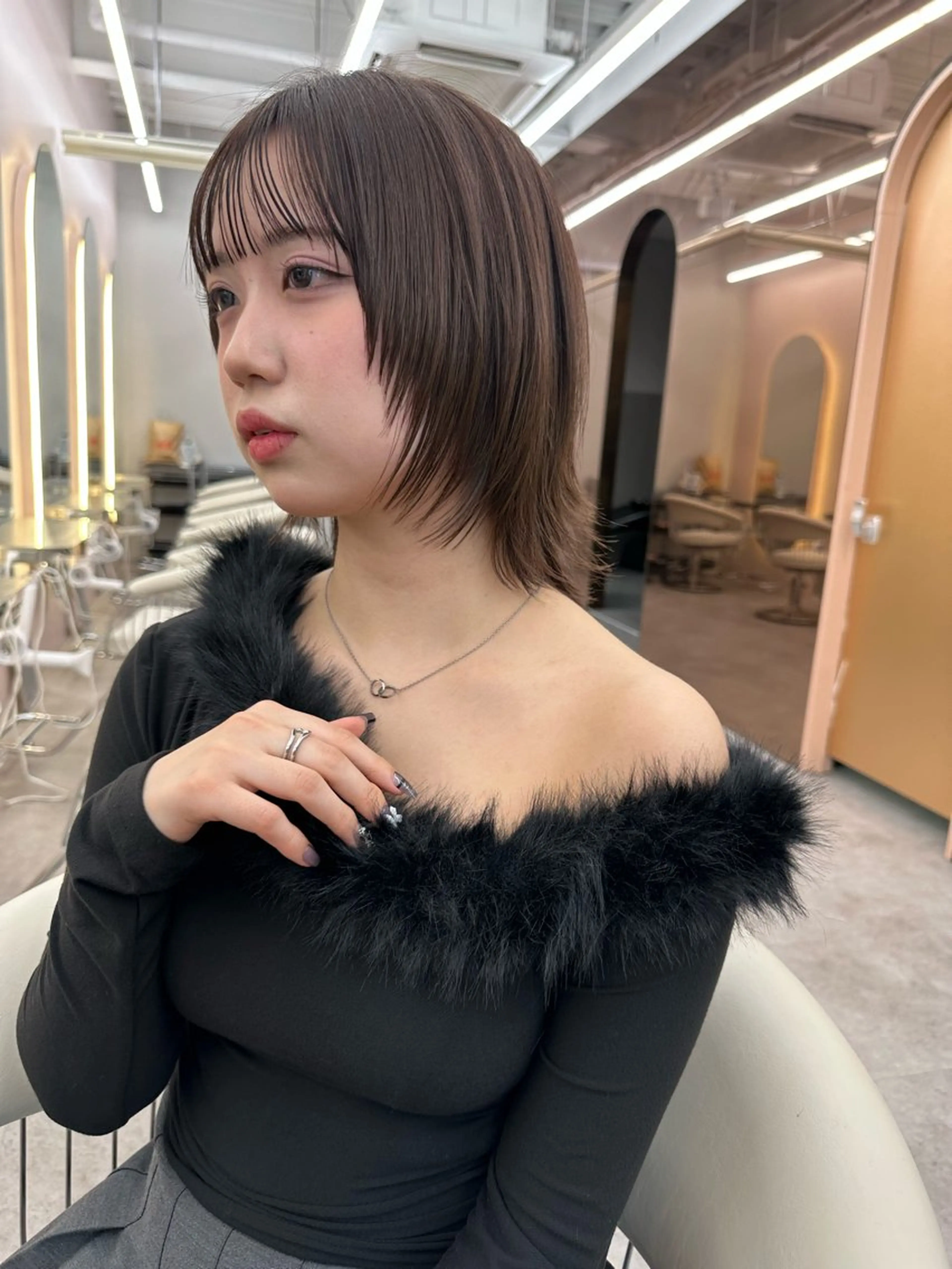 ショート チョコレートブラウン レイヤーカット ウルフカット ウルフレイヤー ヘアカラー 【lond】🩶 Marinのヘアスタイル