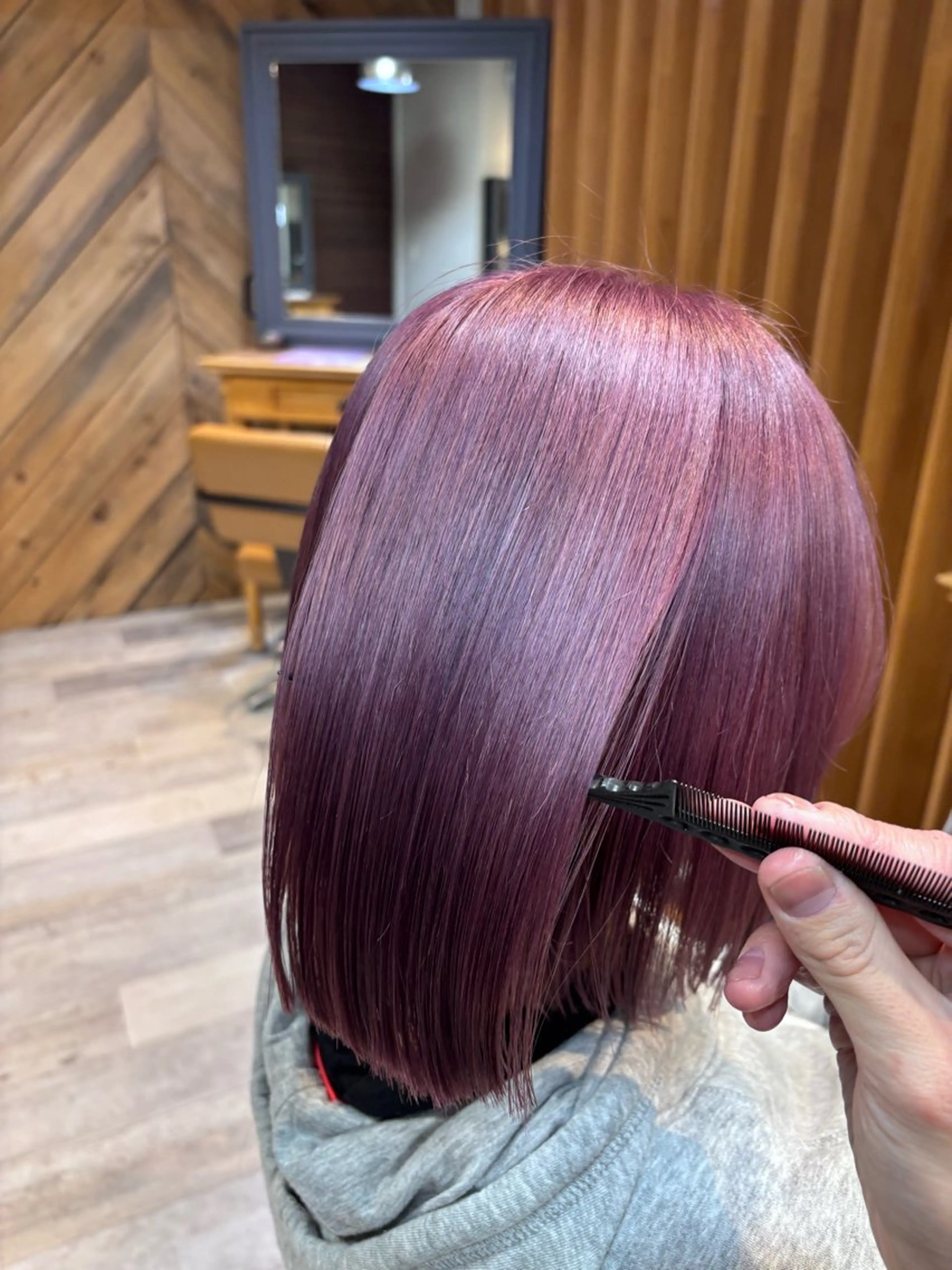 ショート カラー グレージュ ピンクカラー ヘアカラー 岡本樹一 🍁のヘアスタイル