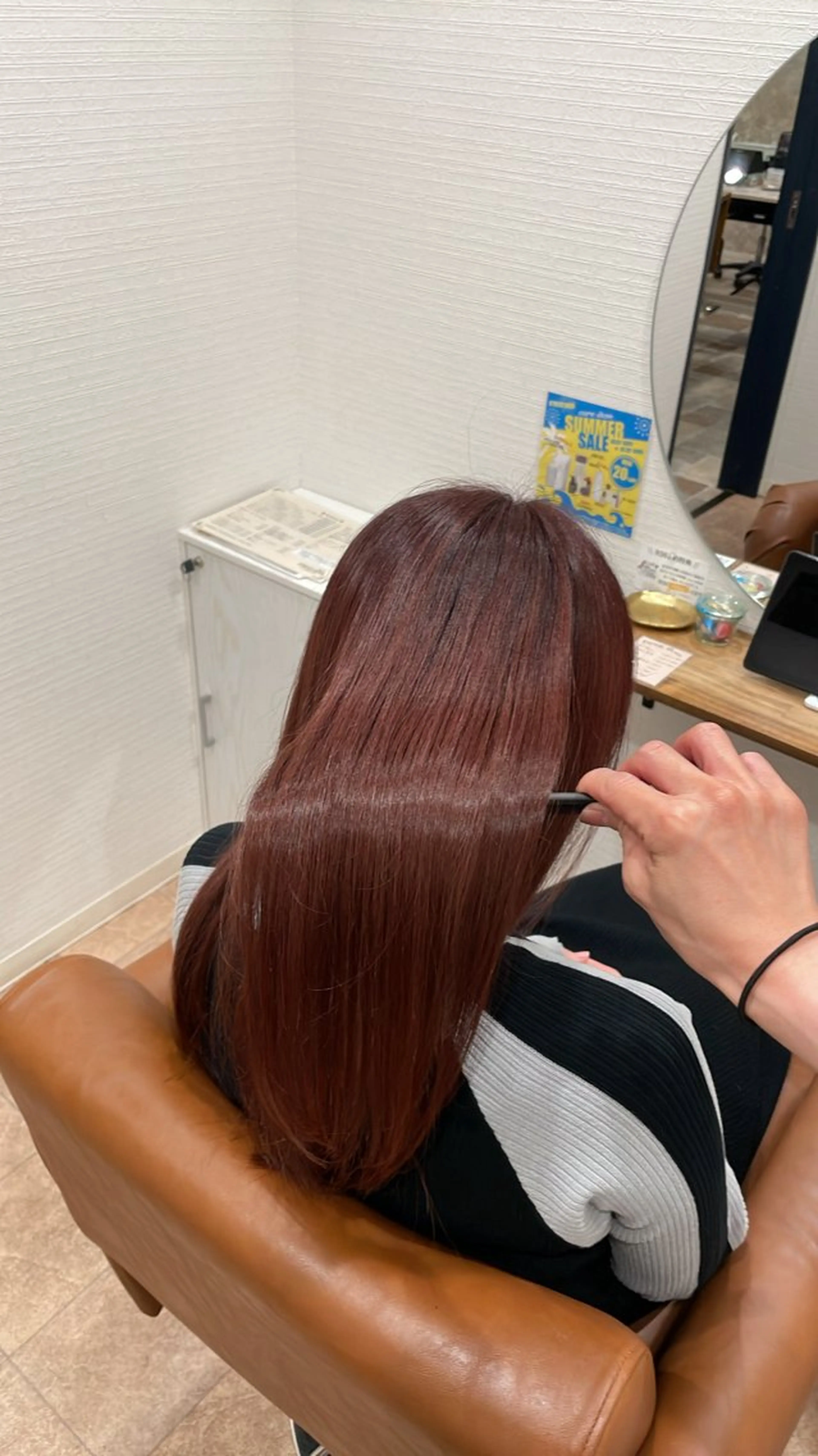 セミロング 藤井 楓のヘアスタイル