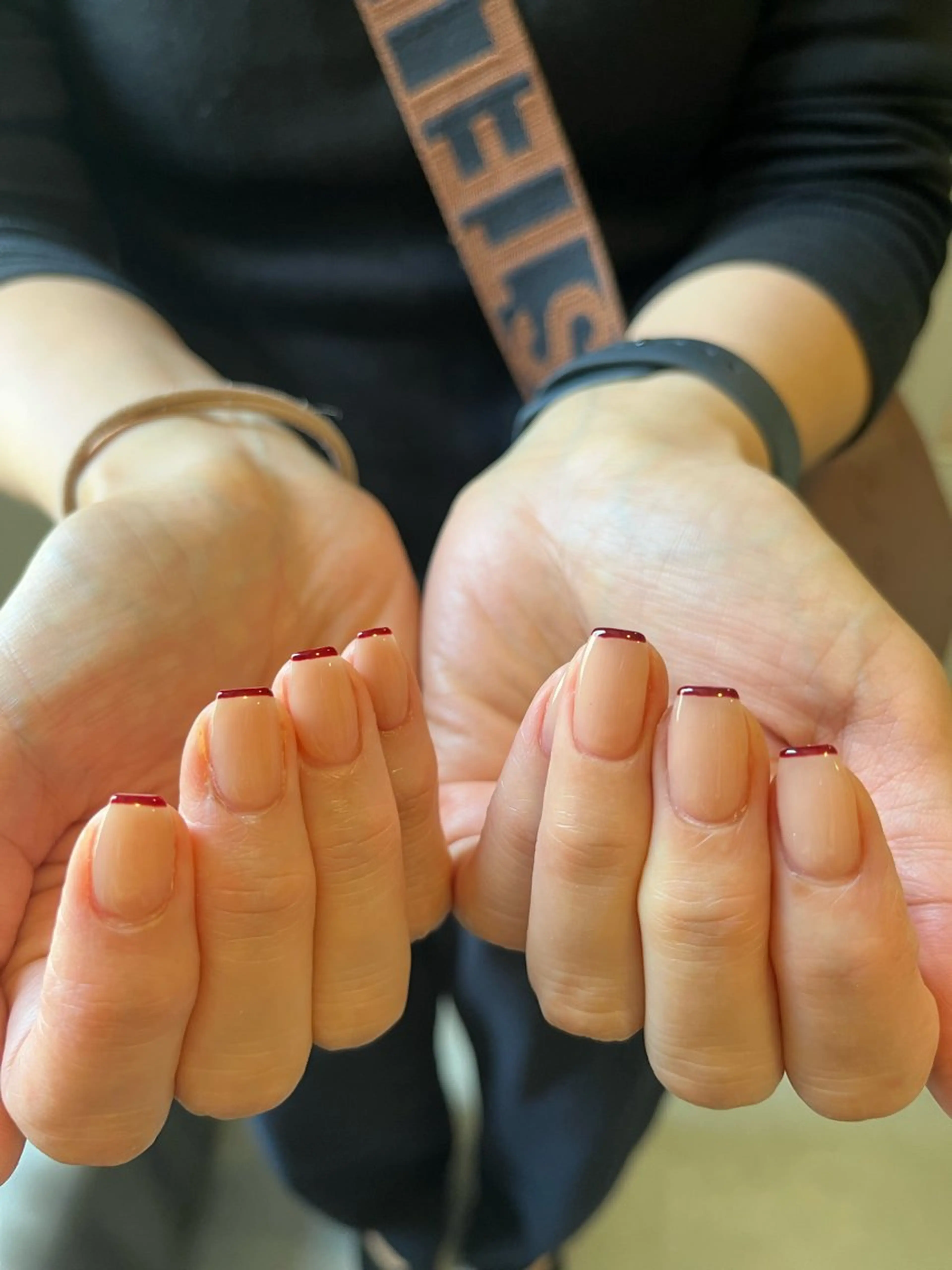 ネイル ハンドネイル +vico 堀江店所属・中西 春那のネイルデザイン