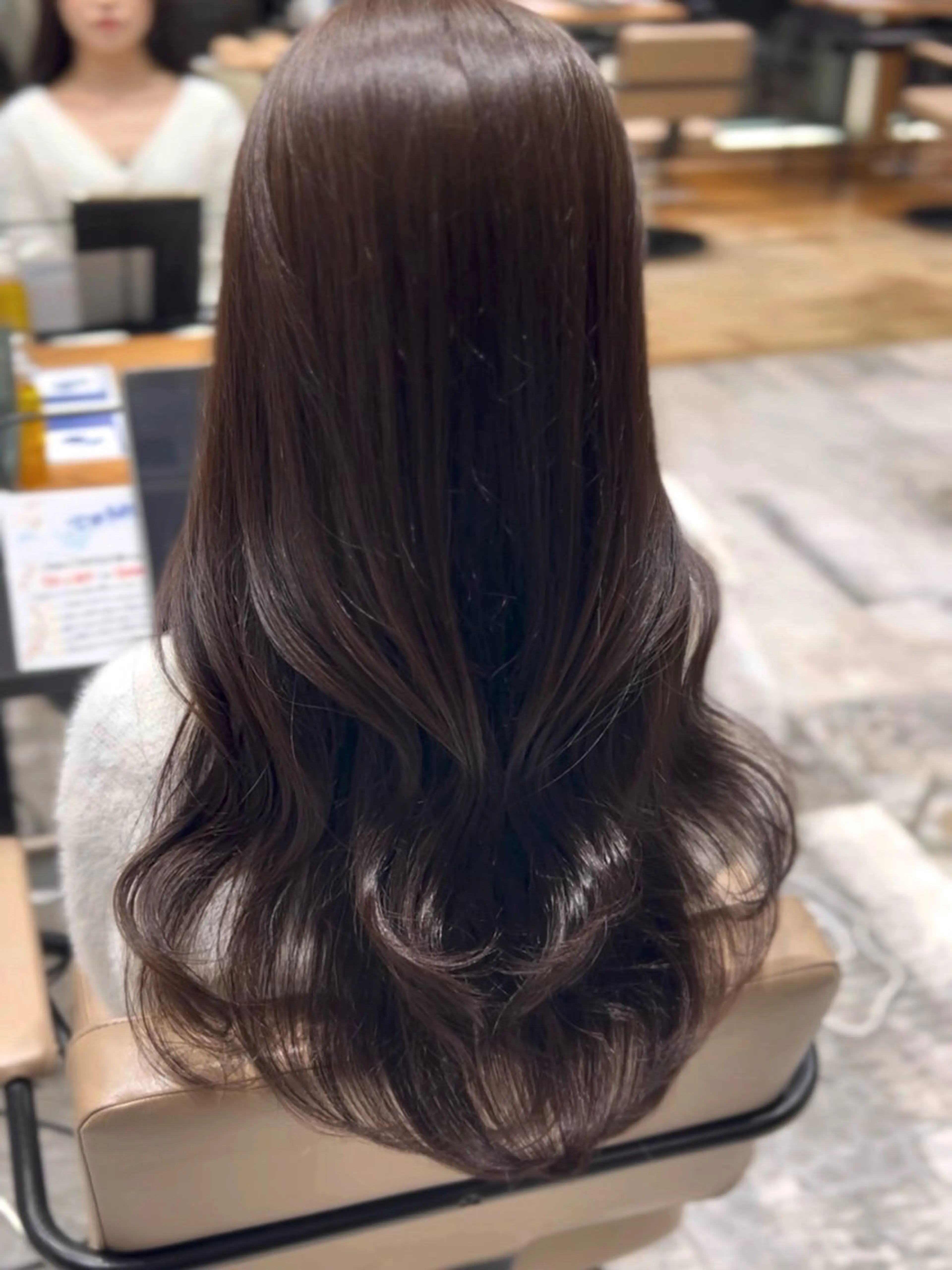 ロング ロングレイヤー アッシュ レイヤーカット ロング 🧡くびれヘア/前髪 顔周り🧡久原結衣のヘアスタイル