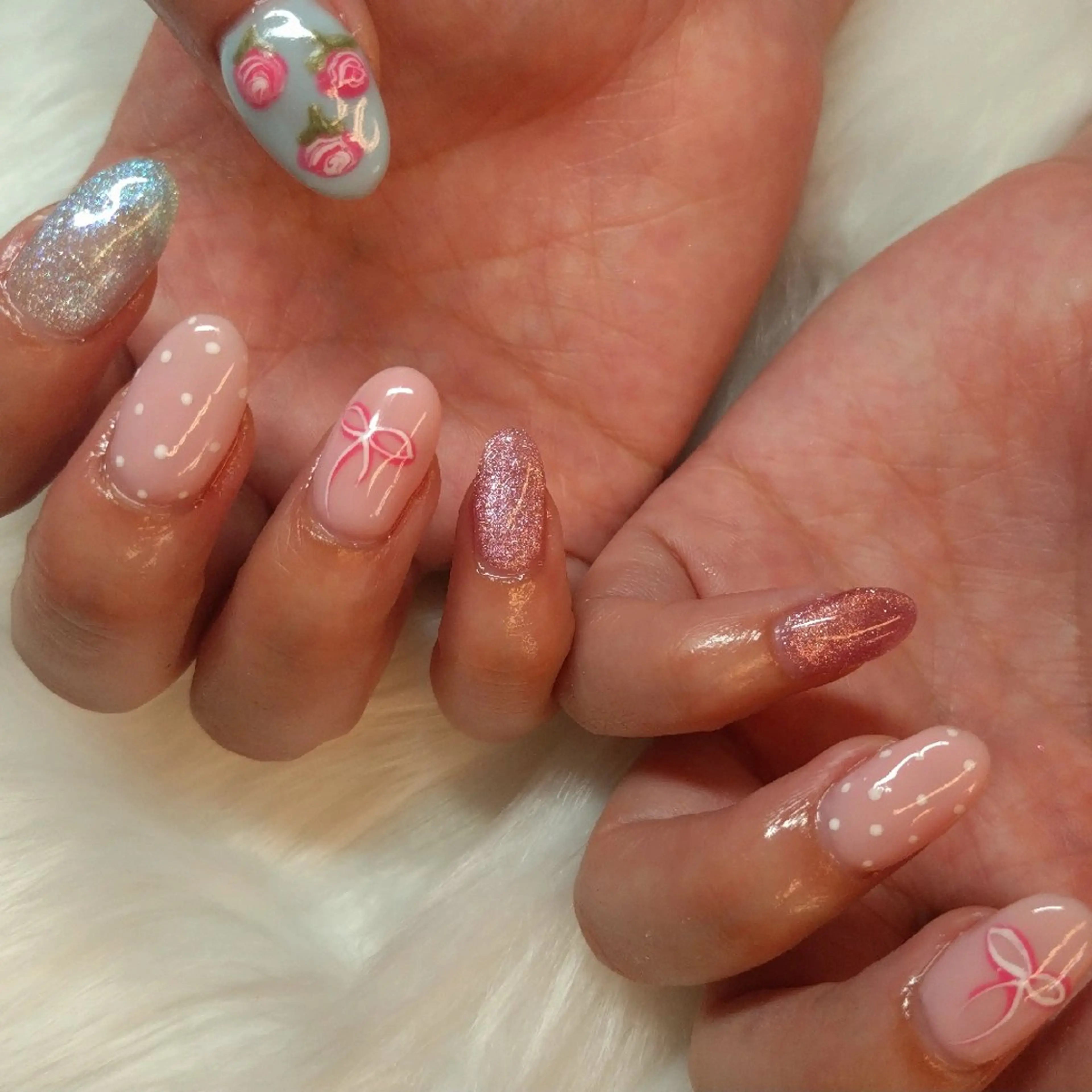 ネイル ドット リボン ハンドネイル AG nail 〚　yuka　〛のネイルデザイン