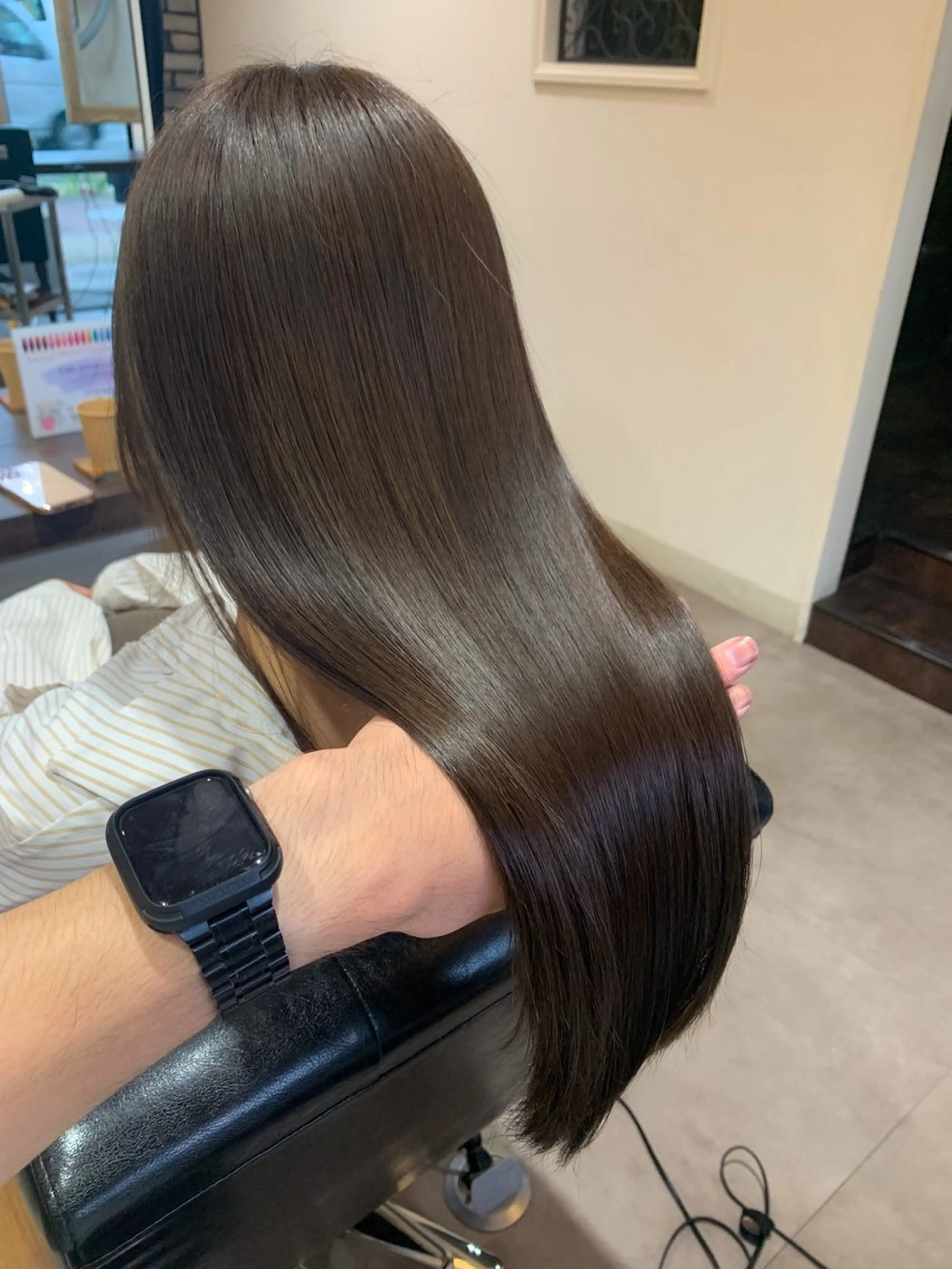 高濃度水素カラー+カット+質感トリートメントの写真