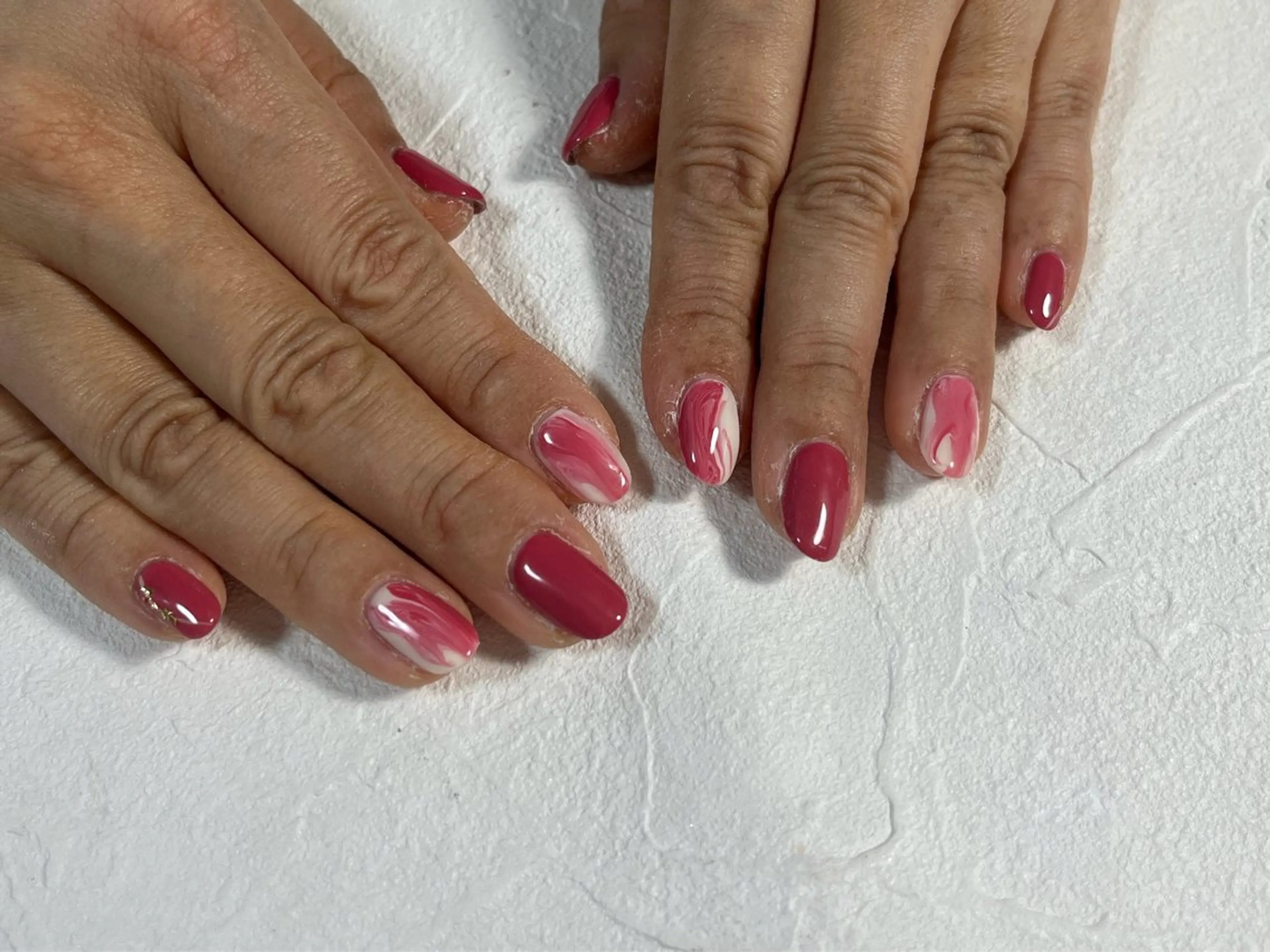 ネイル オーロラネイル フットネイル フレンチネイル ジェルネイル 韓国ネイル kiki nail たまプラーザのネイルデザイン