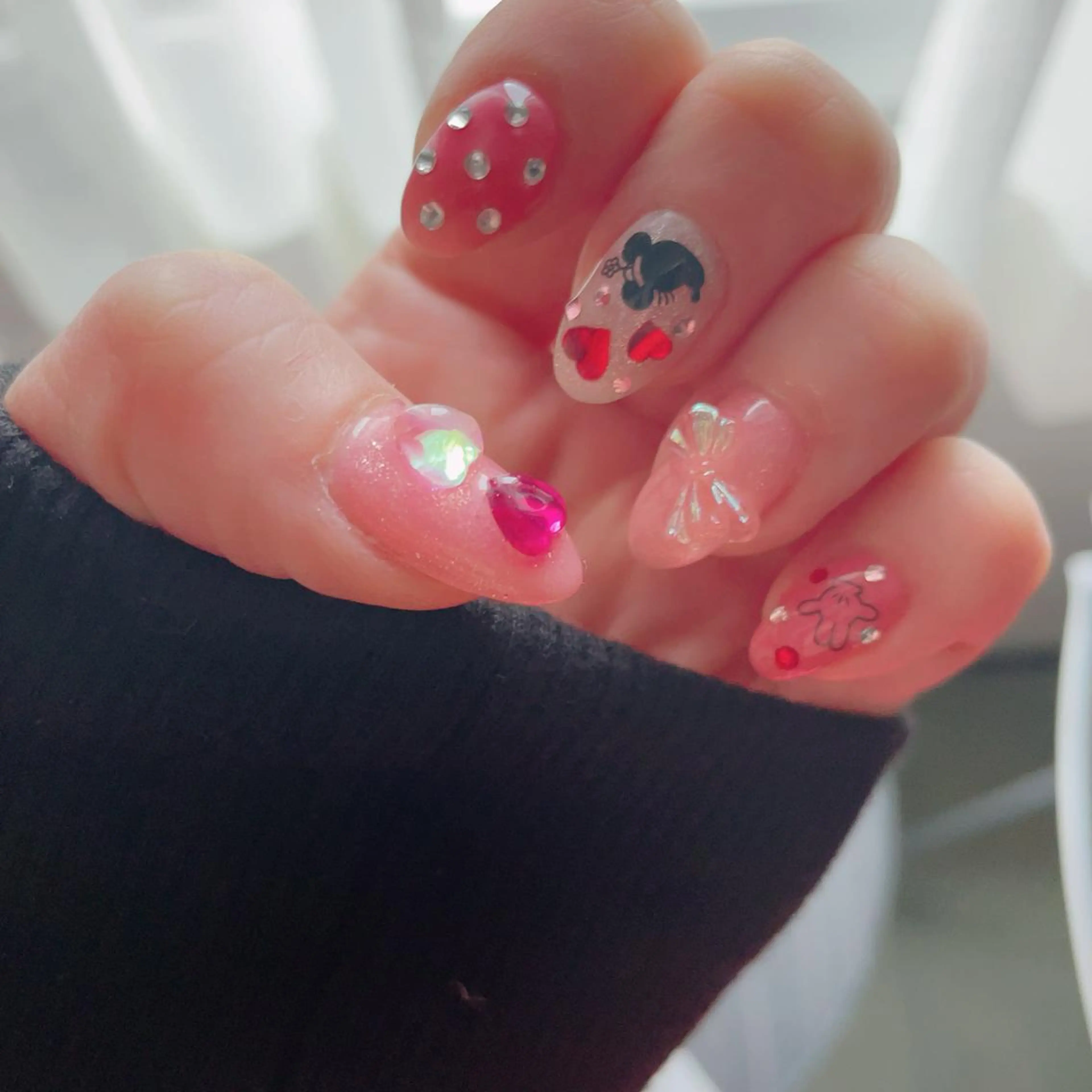 ネイル 持ち込み Serenity by Mari所属・Shinozaki mariのネイルデザイン