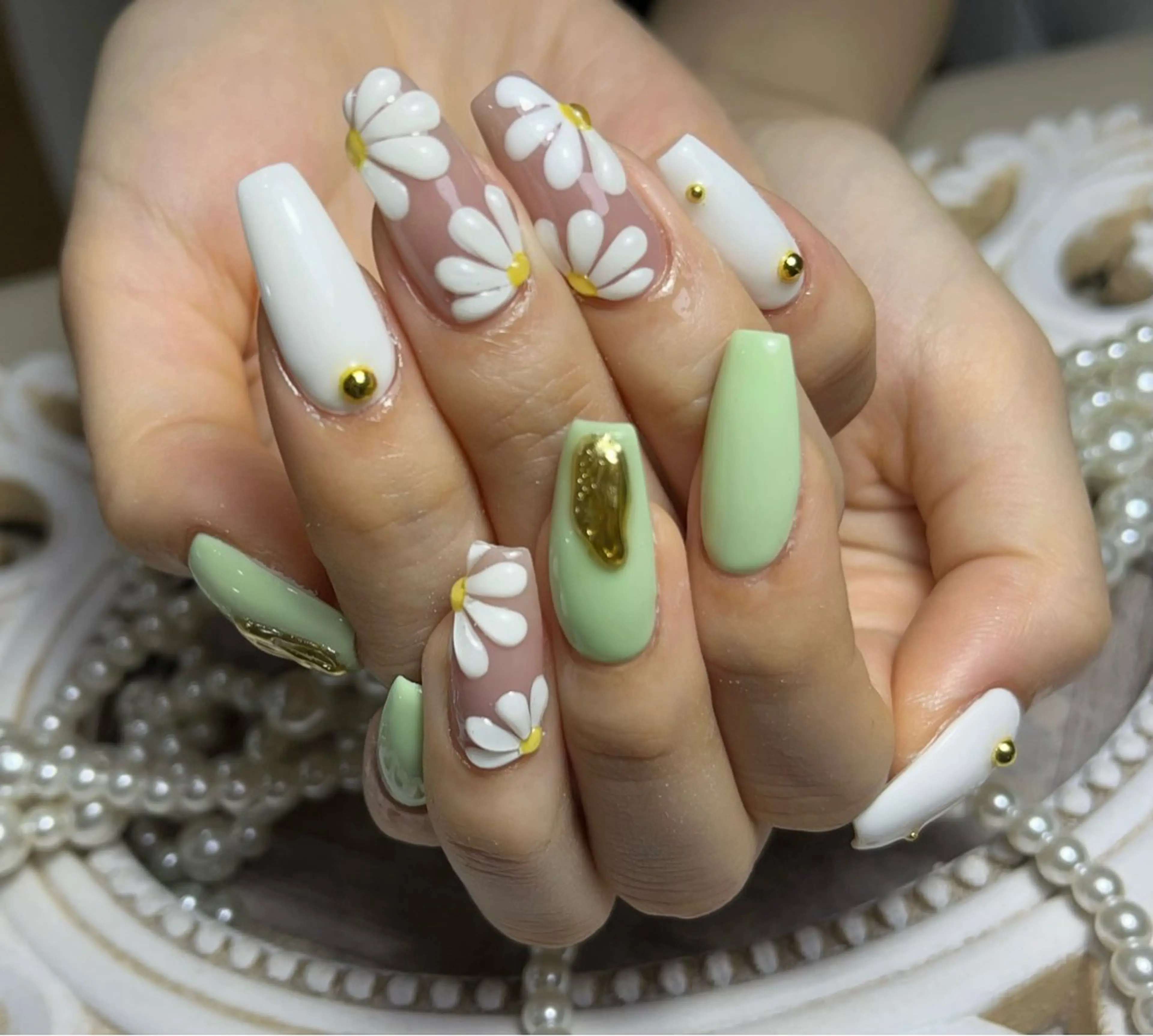 ネイル アートネイル オーロラネイル ガーリー キラキラネイル 韓国ネイル 中野 REIのネイルデザイン