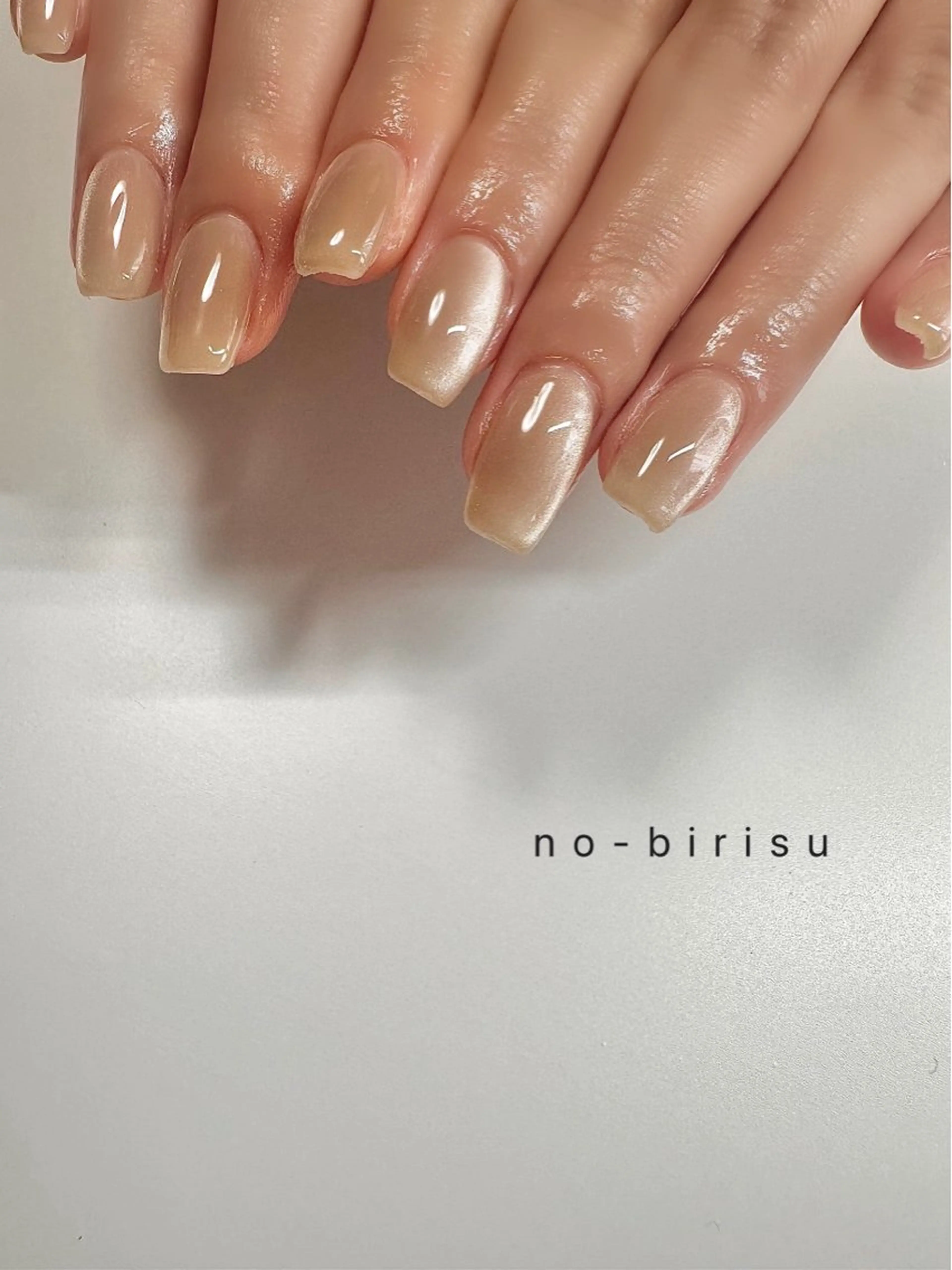 ネイル マグネットネイル ハンドネイル no-birisu nailのネイルデザイン