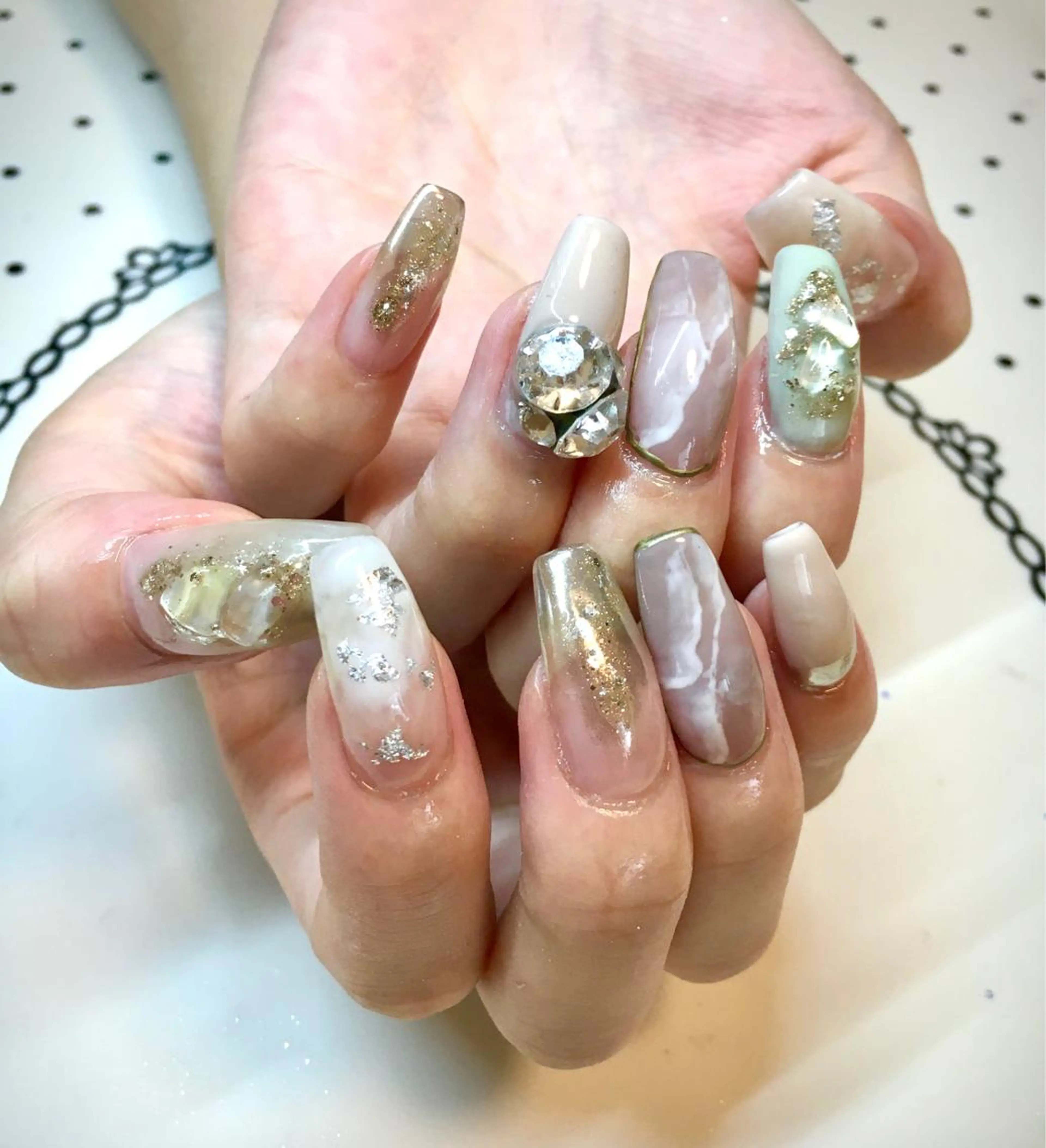 ネイル ハンドネイル nailsalon sugarr所属・nailist cocoのネイルデザイン