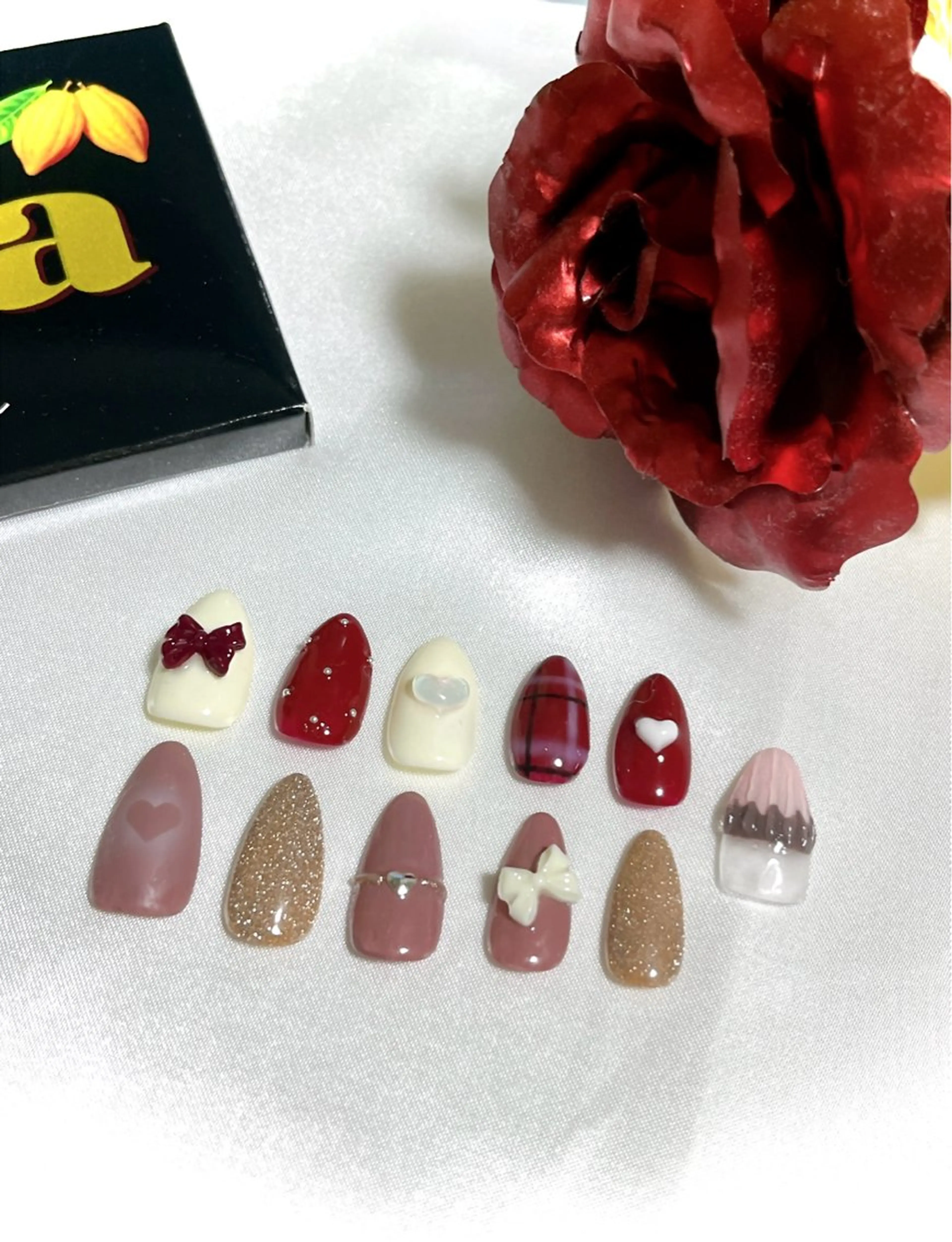 ネイル バレンタイン *dear luke*モデル募集のネイルデザイン