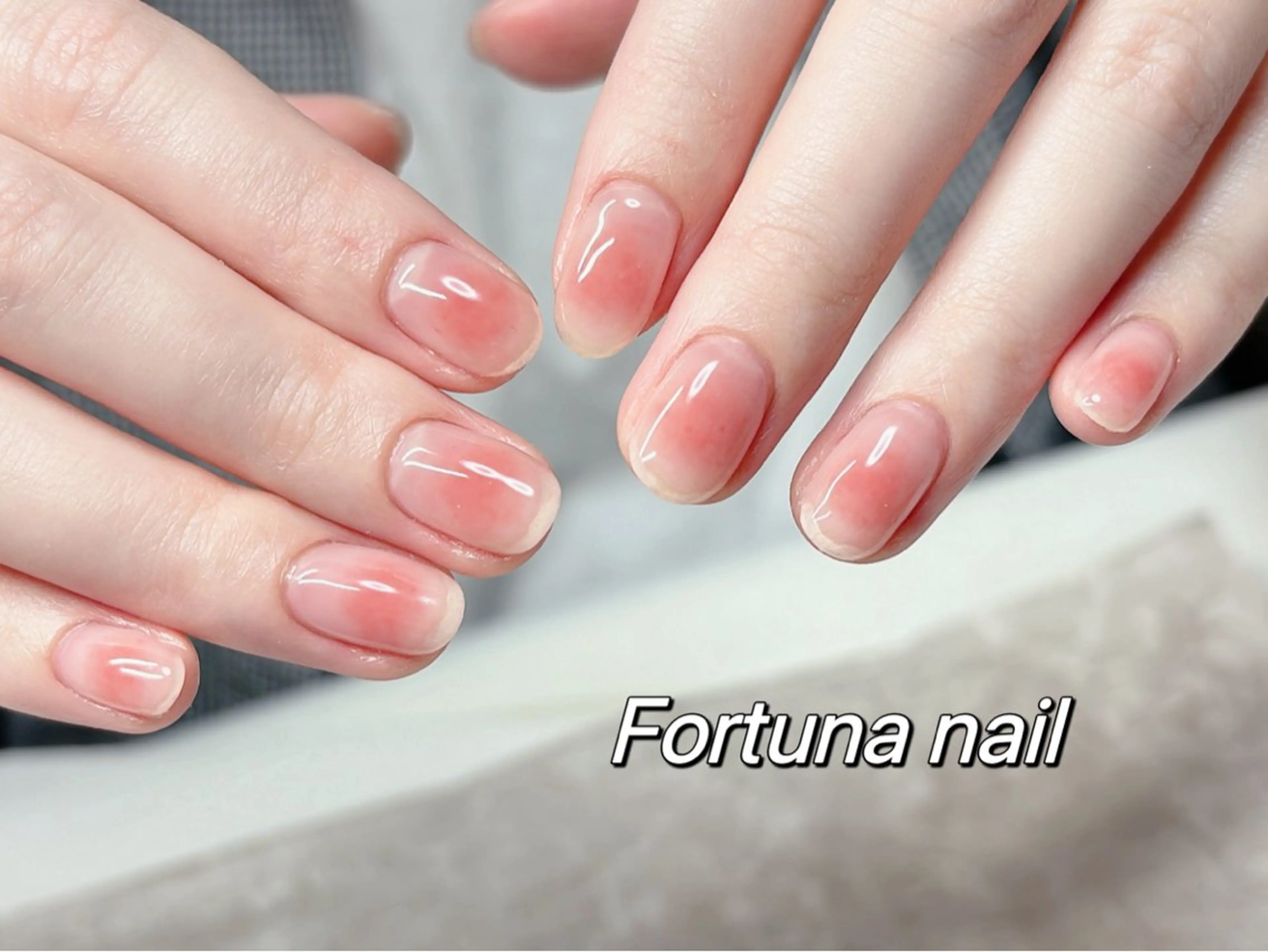 ネイル チークネイル ジェルネイル パラジェル ハンドネイル ハンドケア Nail •Head スパFortunaのネイルデザイン