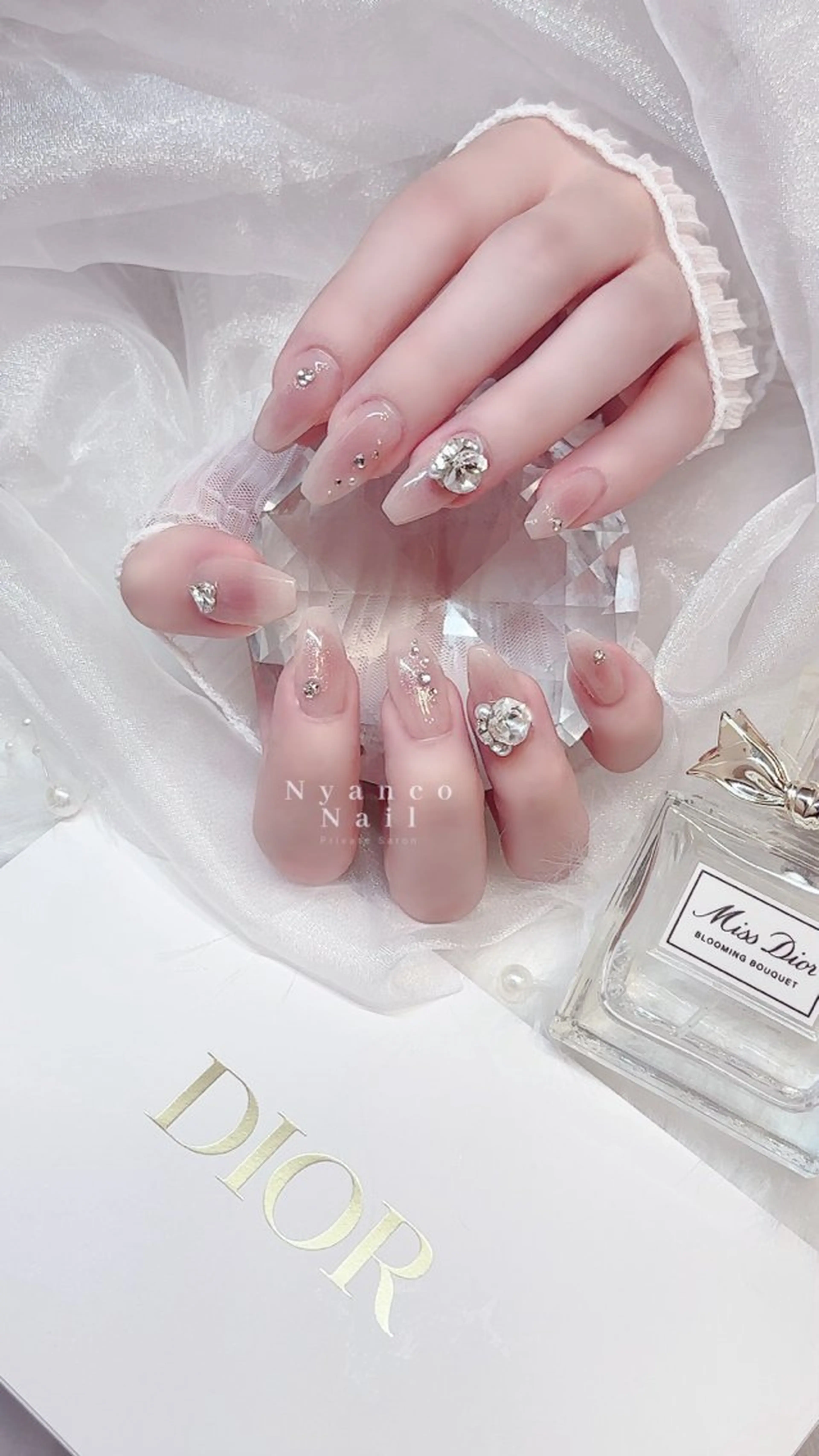 ネイル チークネイル ジェルネイル キラキラネイル ロングネイル ピンク Nyanco Nailのネイルデザイン