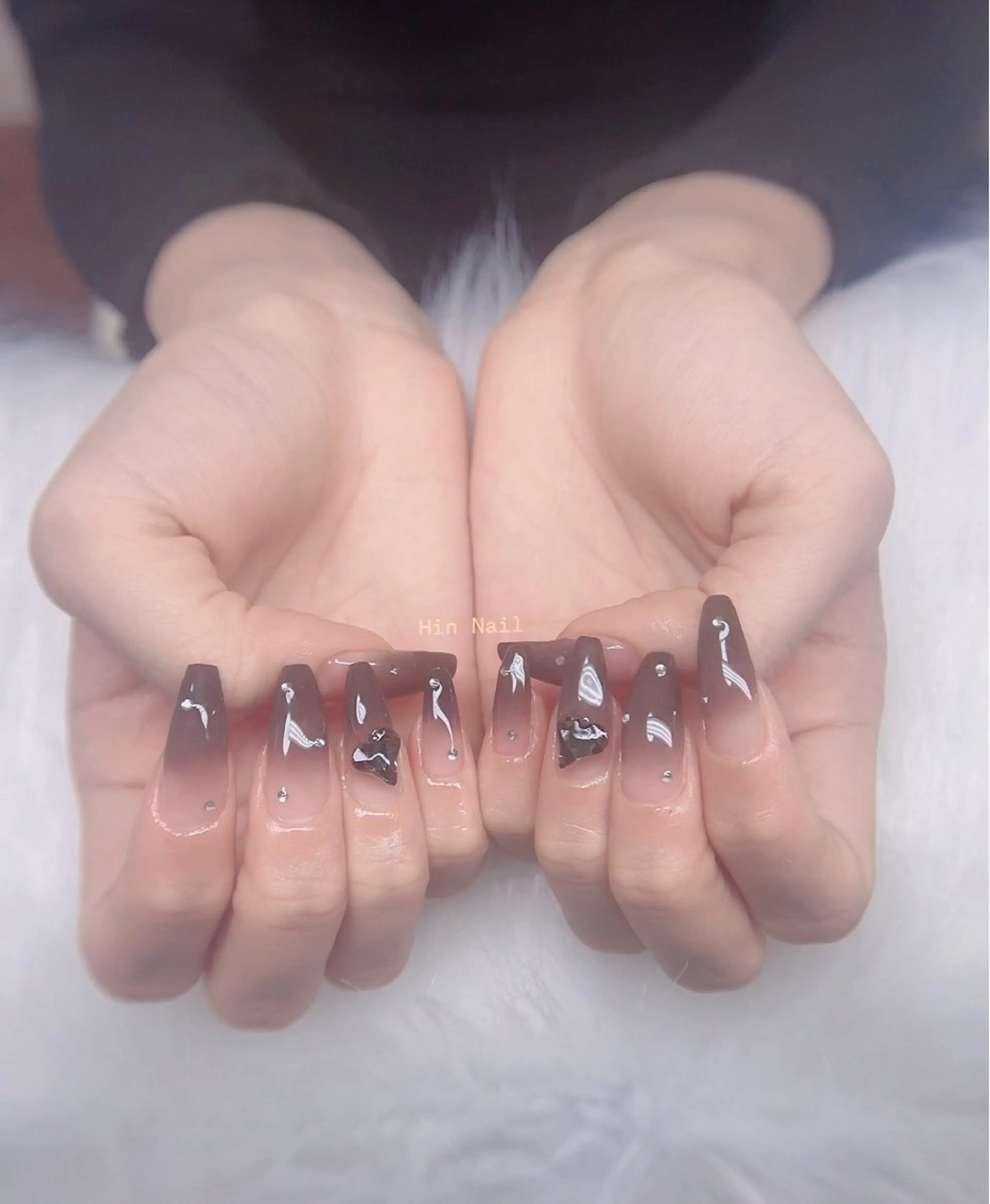 ネイル ハンドネイル HIN NAILのネイルデザイン