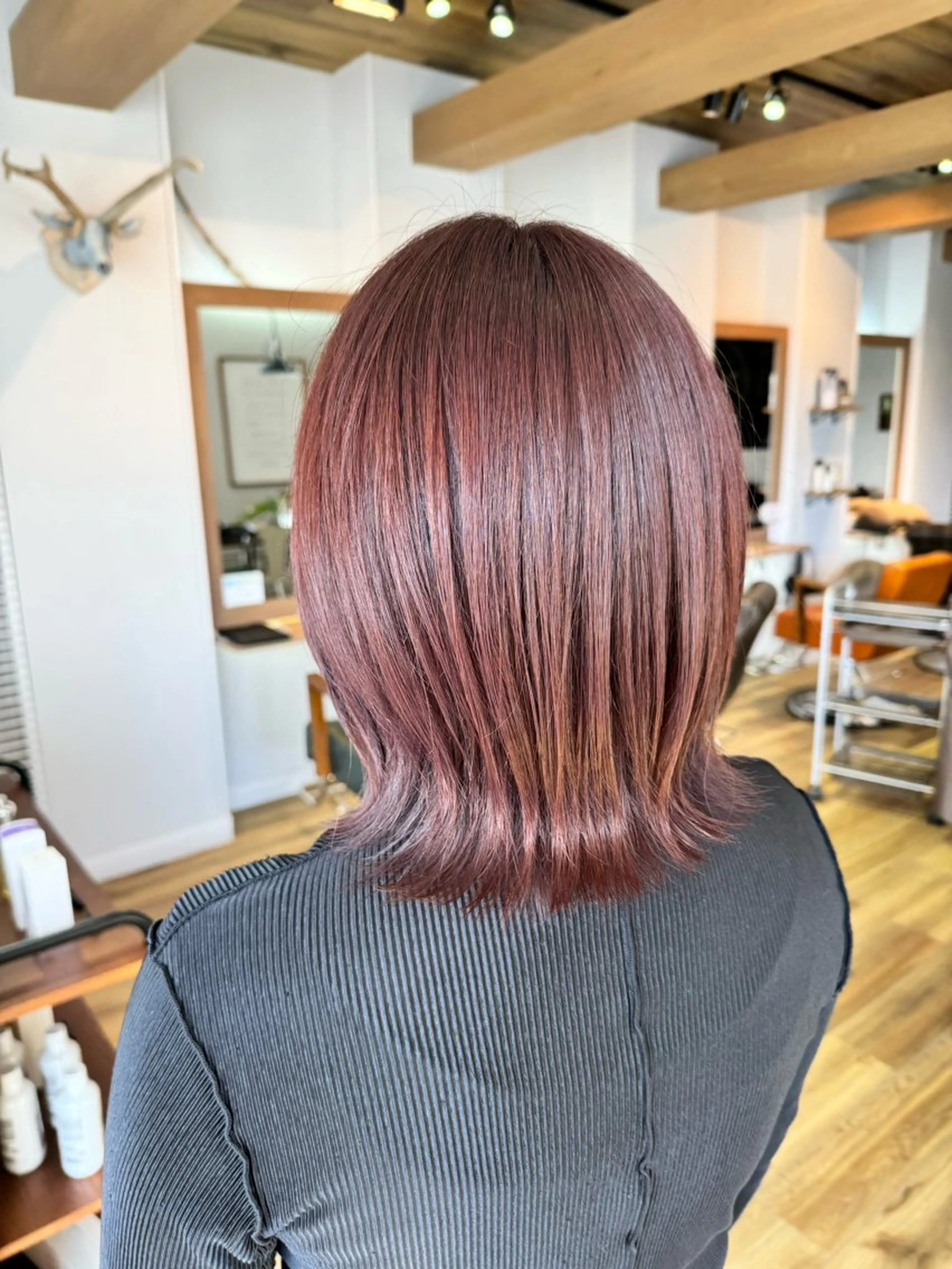 ミディアム カラー ピンクカラー バイオレットカラー ヘアカラー トリートメント ツキダテ ユイのヘアスタイル