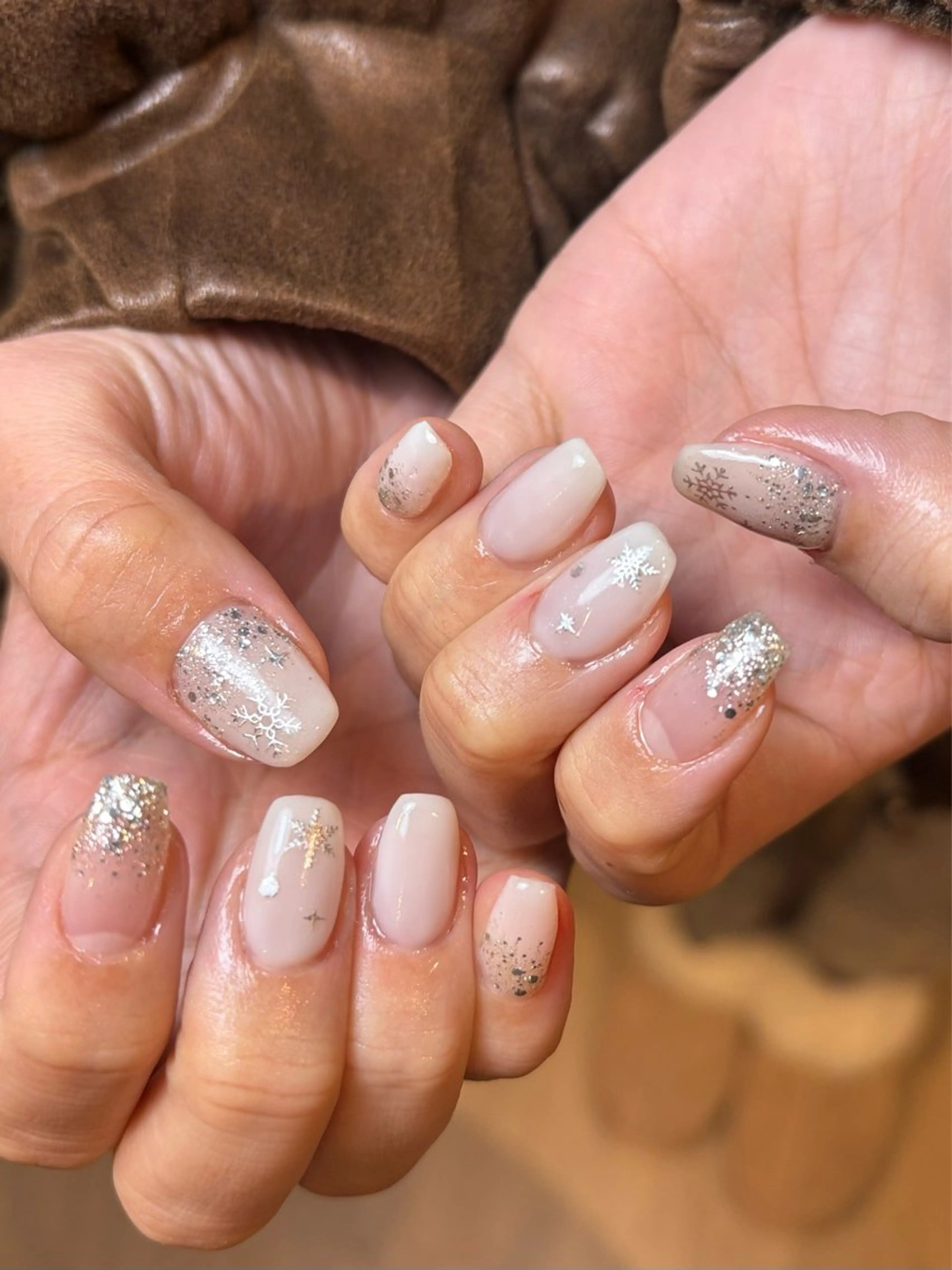 ネイル ゴールド グラデーション 韓国ネイル ラメ(グリッター) ミラーネイル ハンドネイル Kai  nail Mayukoのネイルデザイン