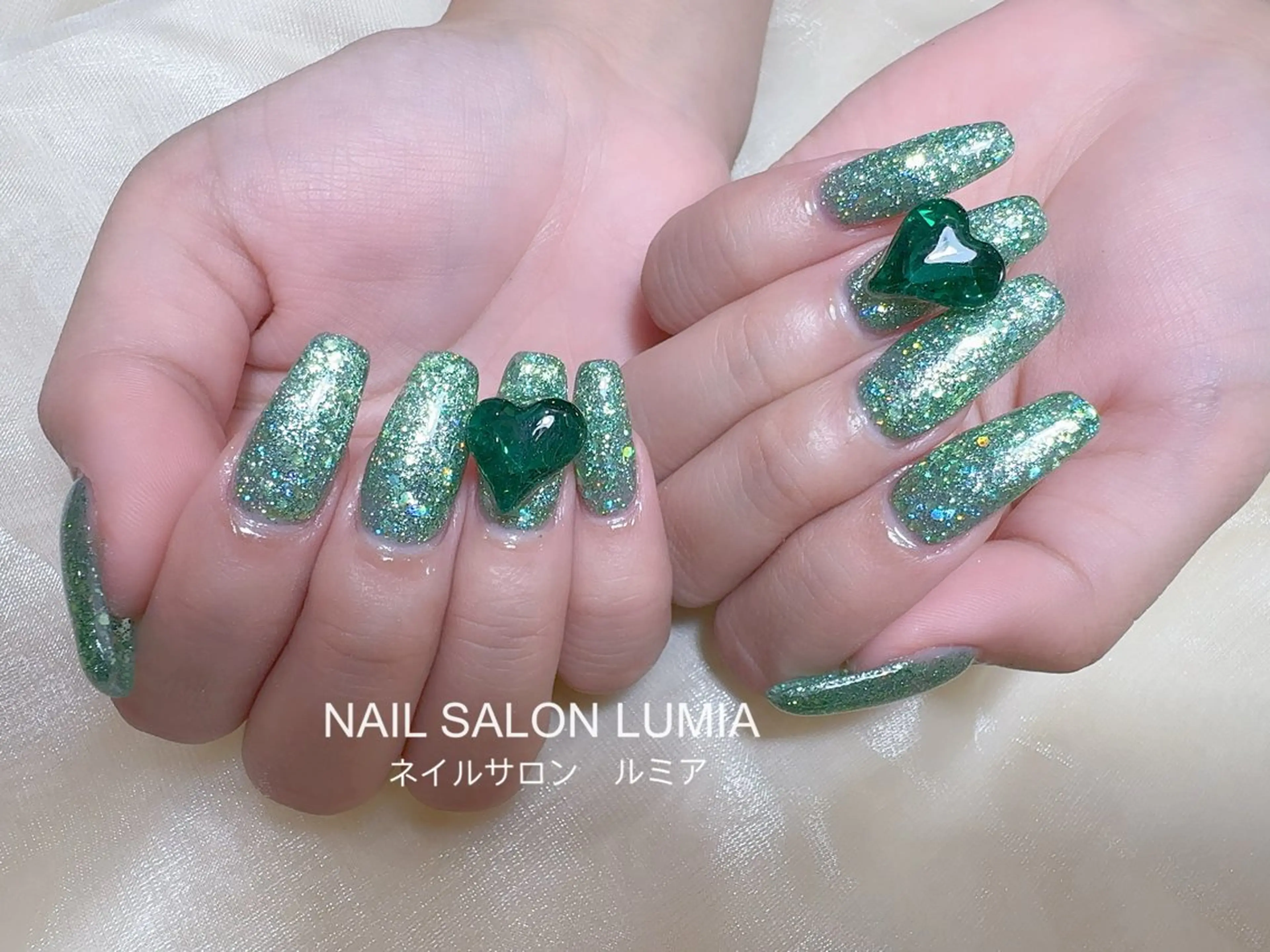 ネイル ハンドネイル ネイルサロン ルミア Lumia 店長のネイルデザイン
