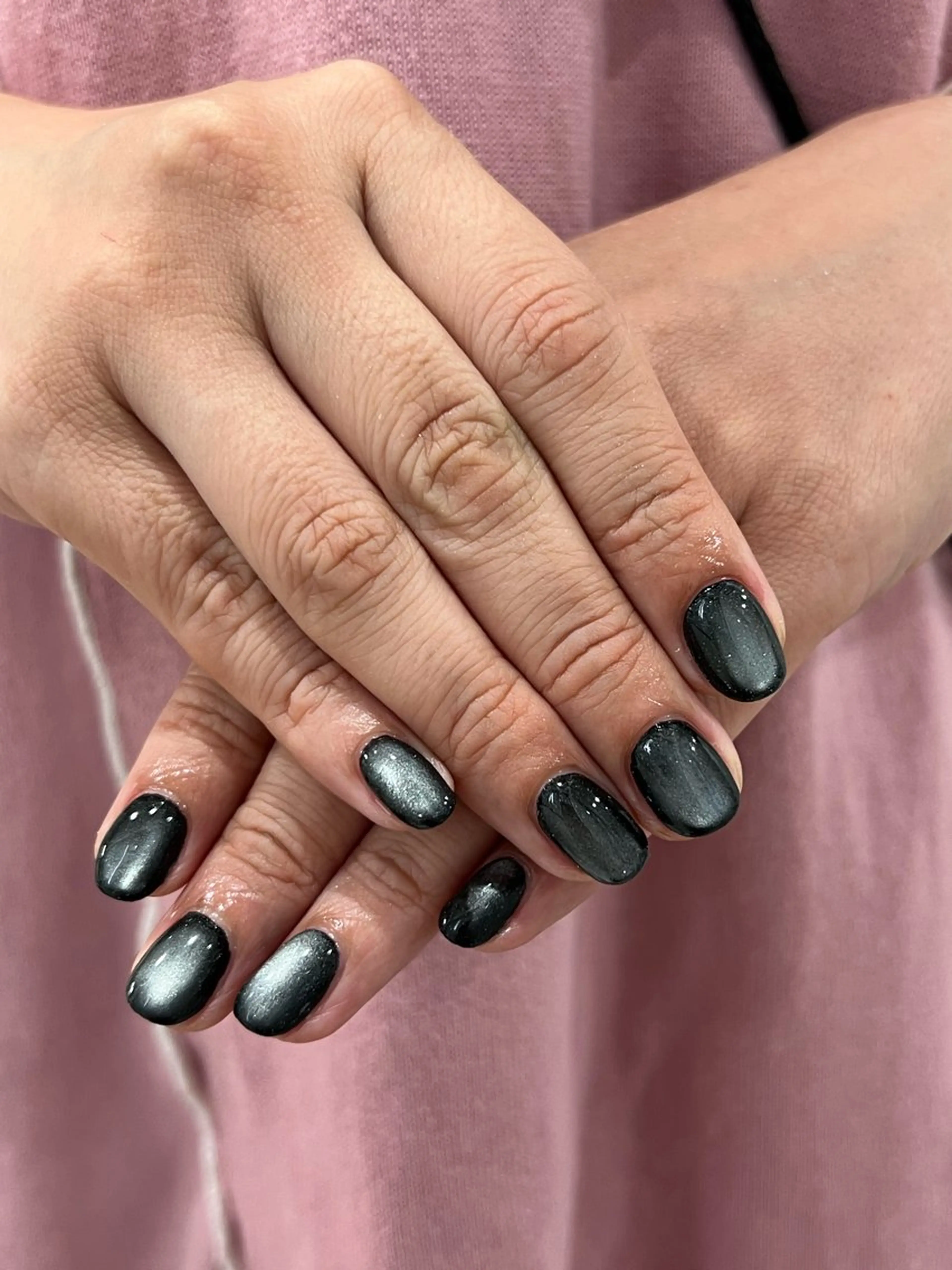 ネイル フラッシュネイル マグネットネイル マグネットワンカラー マットネイル ワンカラーネイル J.O.NAILS所属・📍銀座 💅🏼yuriのネイルデザイン