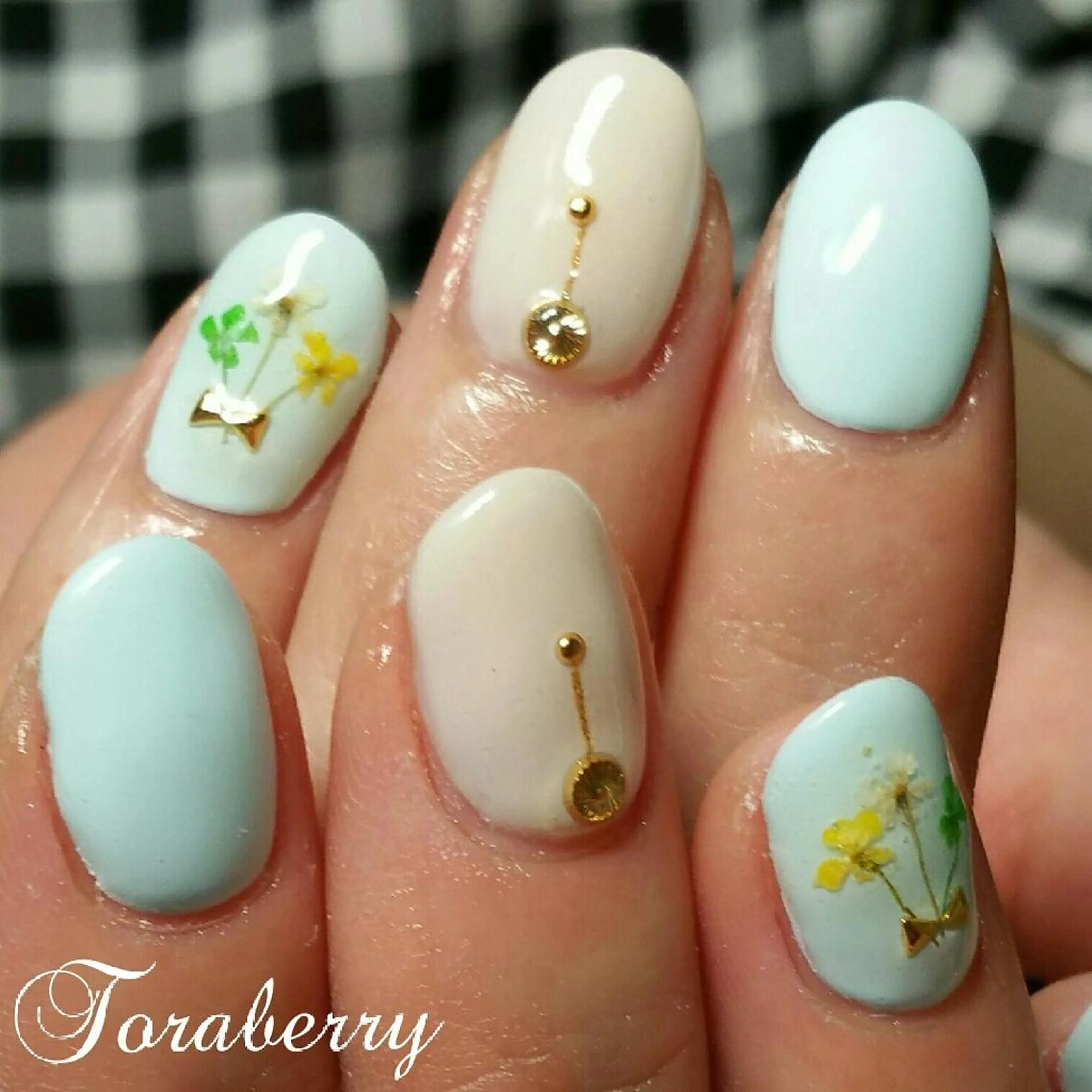 ネイル ネイリスト なつみのネイルデザイン