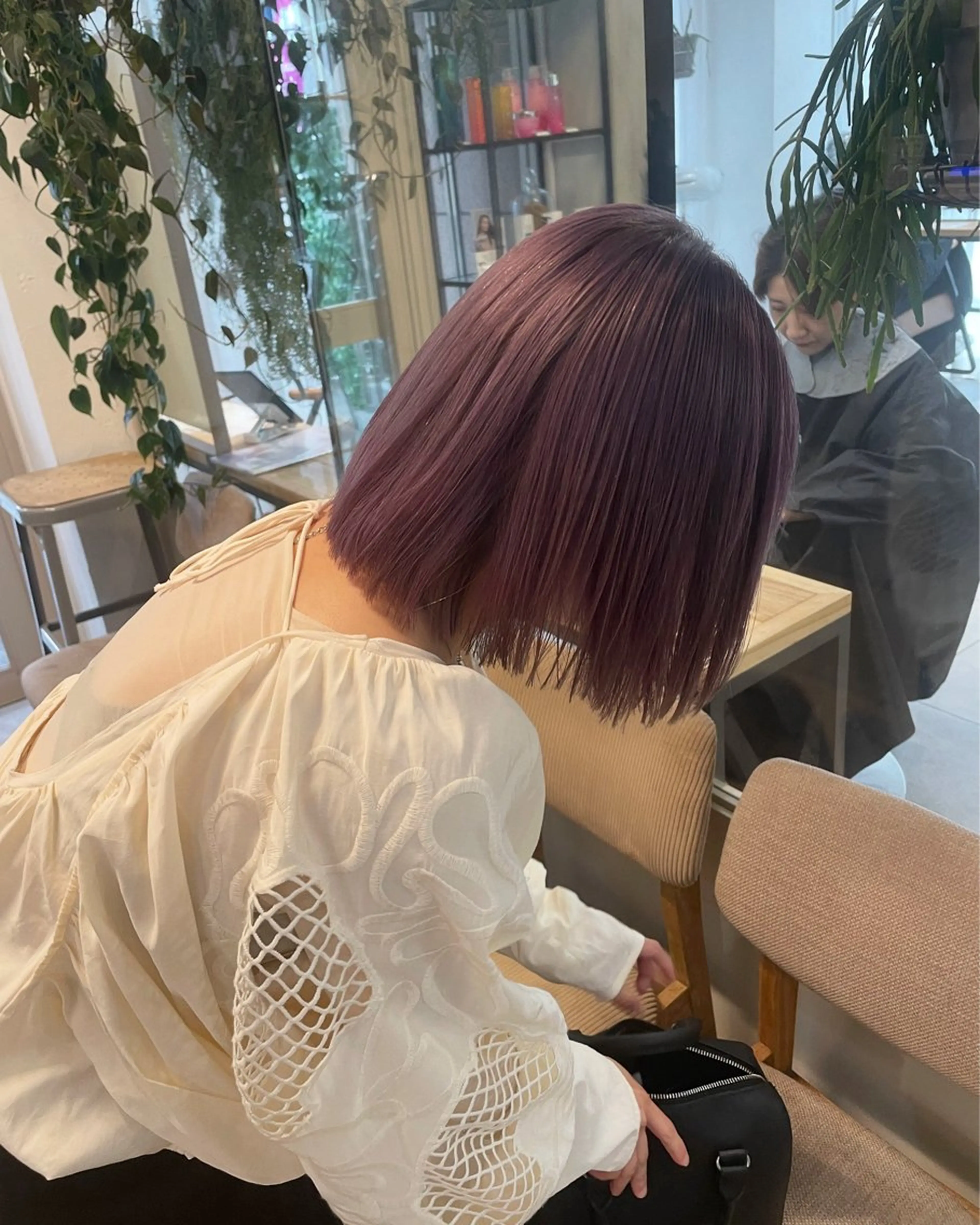 ミディアム カラー ミルクティー× グレージュMOMOのヘアスタイル