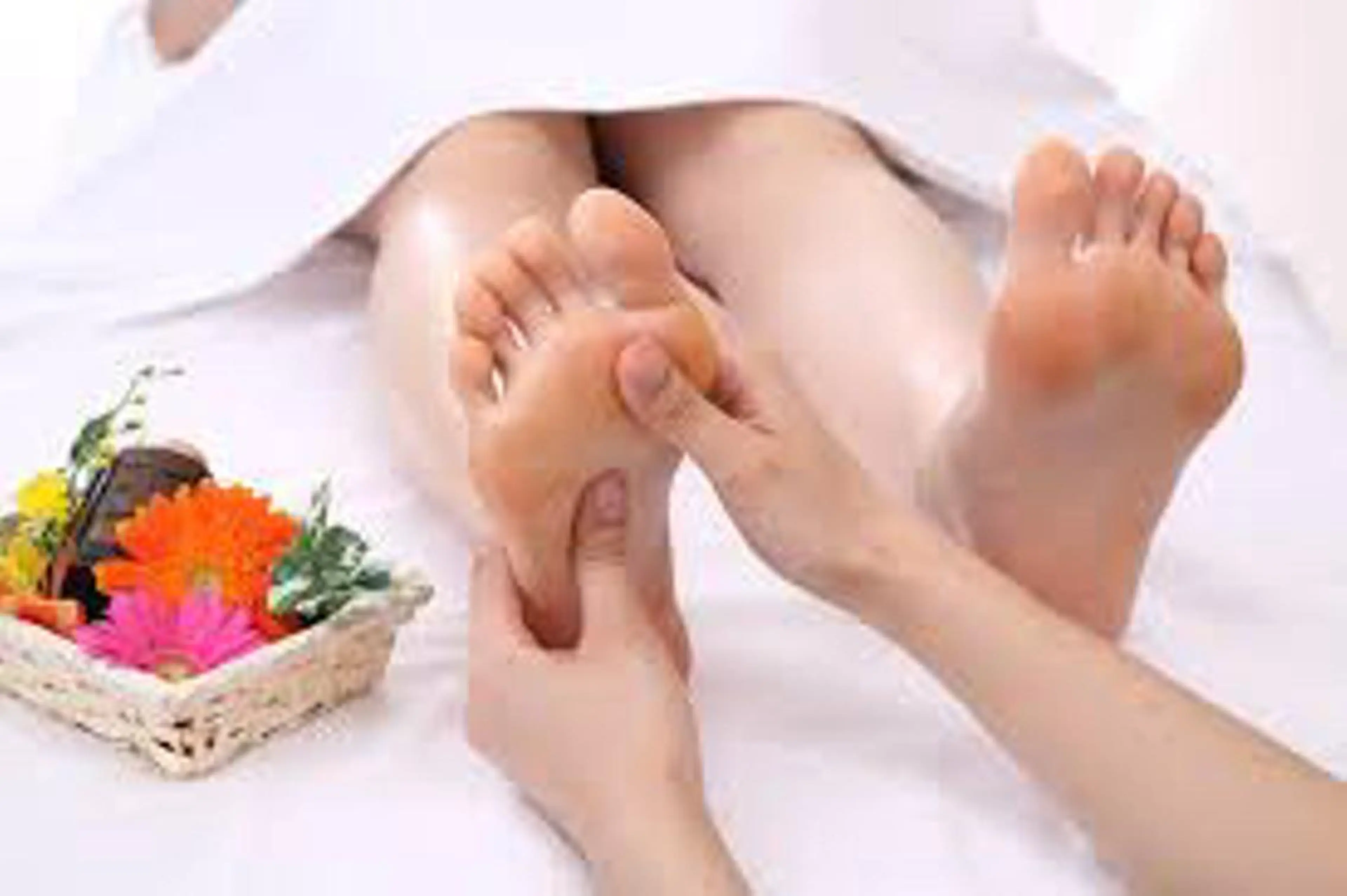 rasera所属・rasera コラボ予約のネイルデザイン