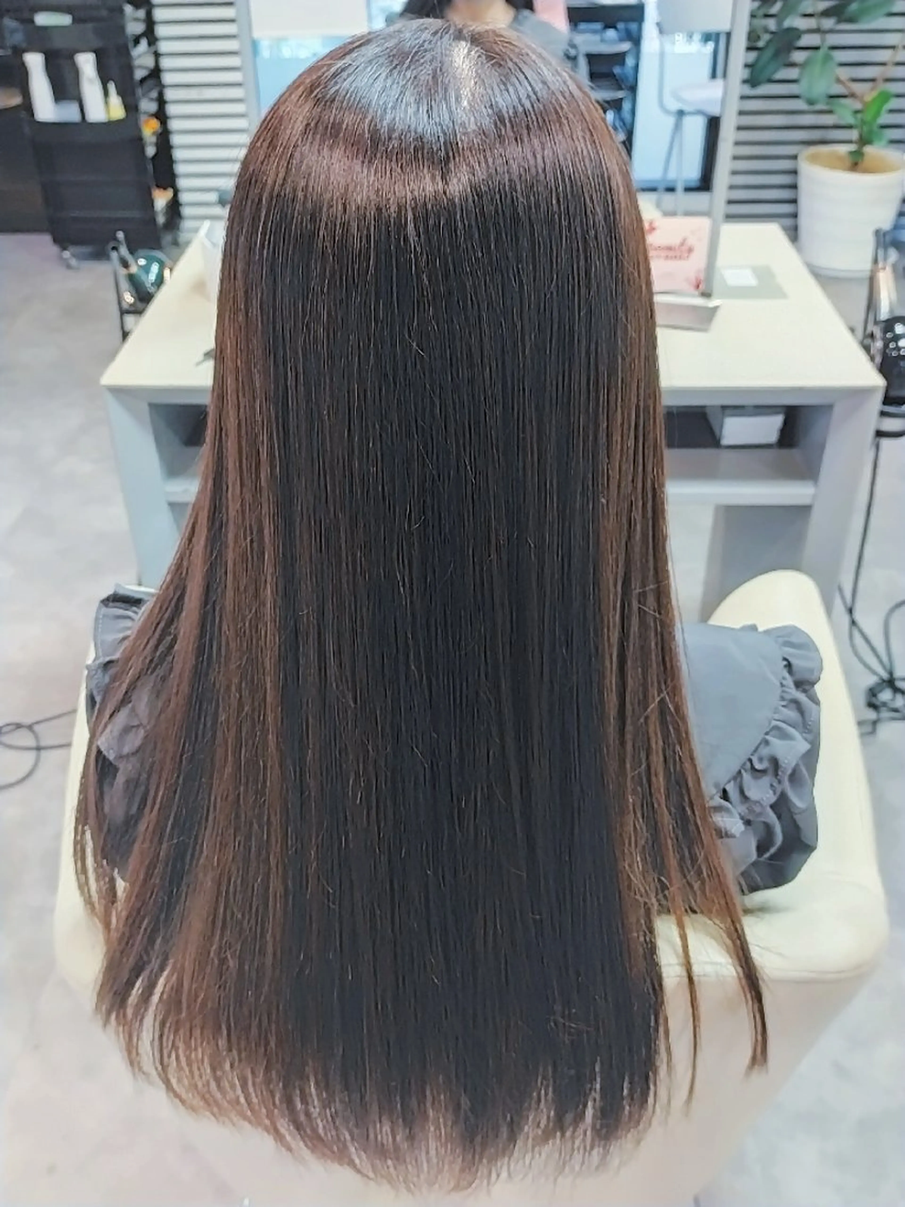 ロング 縮毛矯正 トリートメント SiLO 🎀 𝕂𝕒𝕟𝕟𝕒のヘアスタイル