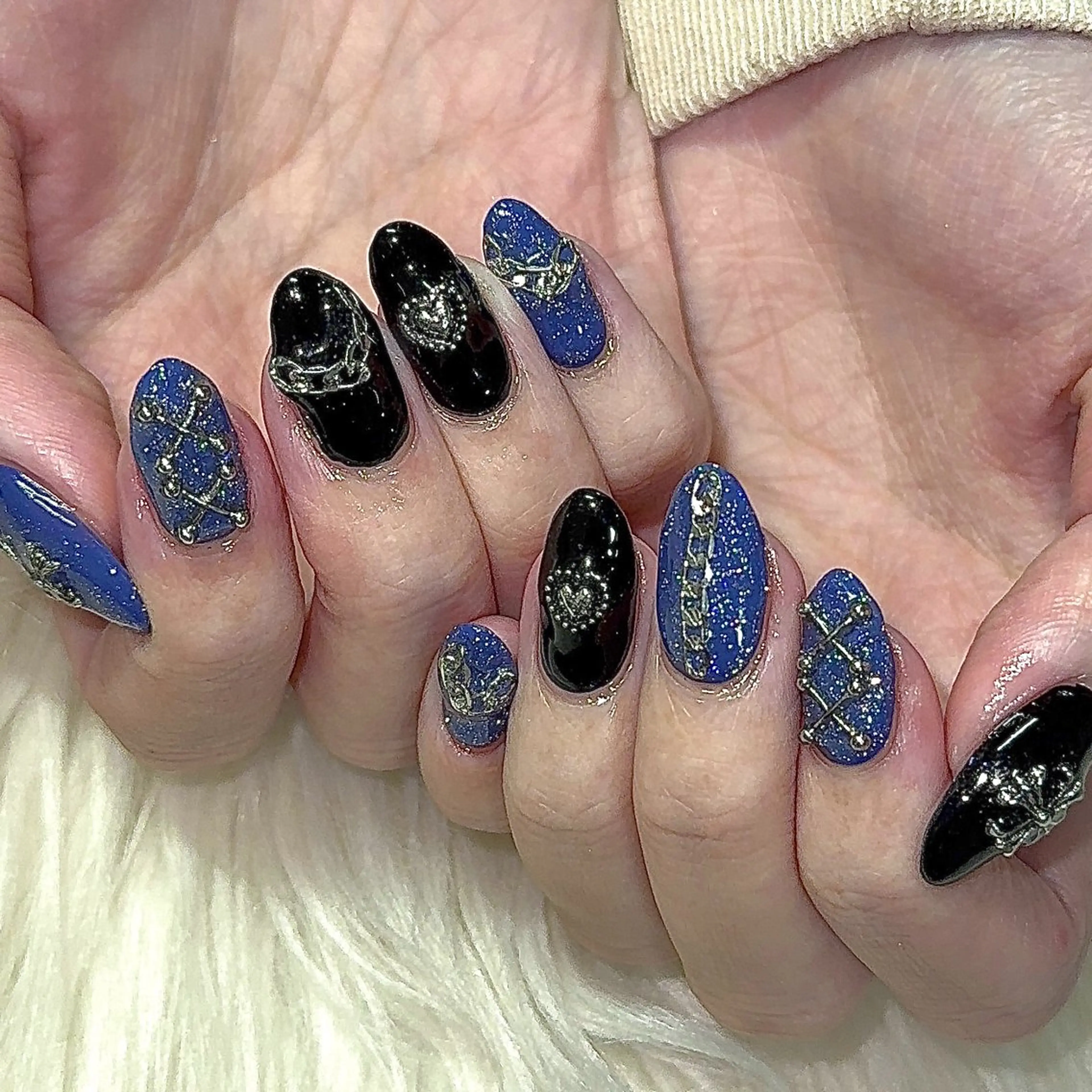 ネイル ハンドネイル 黒川 実祐のネイルデザイン