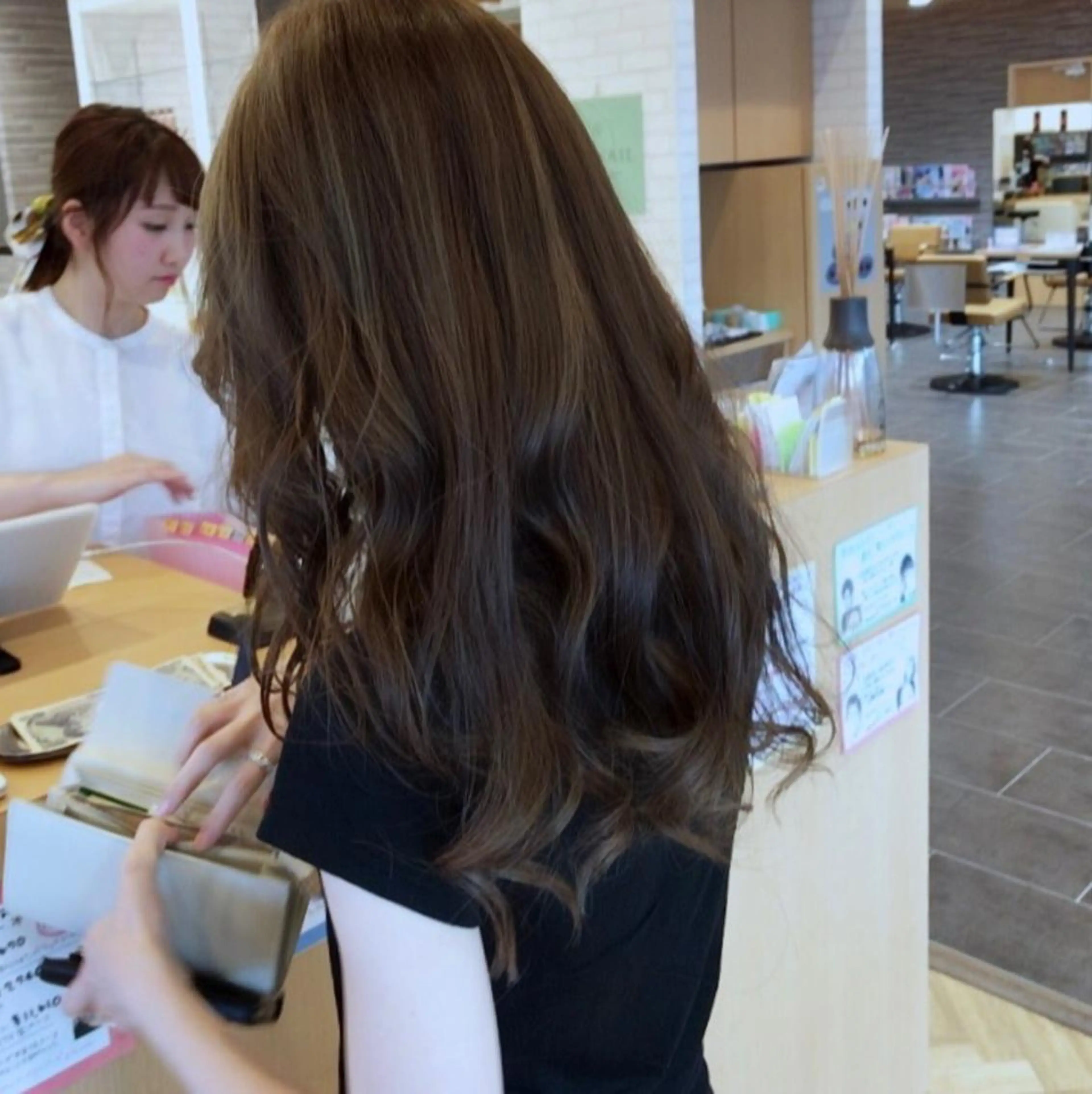 セミロング ému エミュ　hair &spa所属・近藤 みゅうまのヘアスタイル