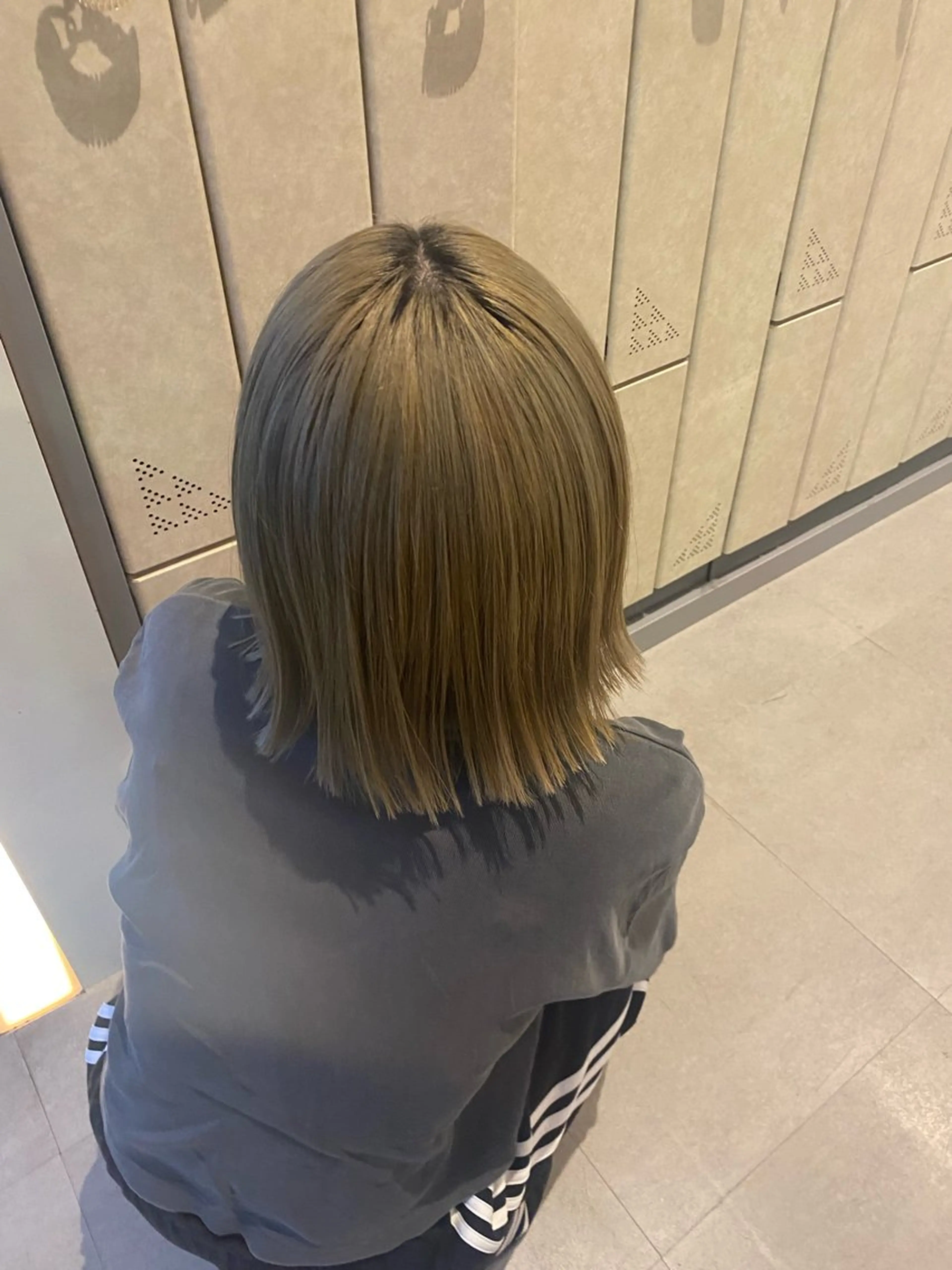 ミディアム カラー hair S.coeur emu所属・黒木 日那のヘアスタイル