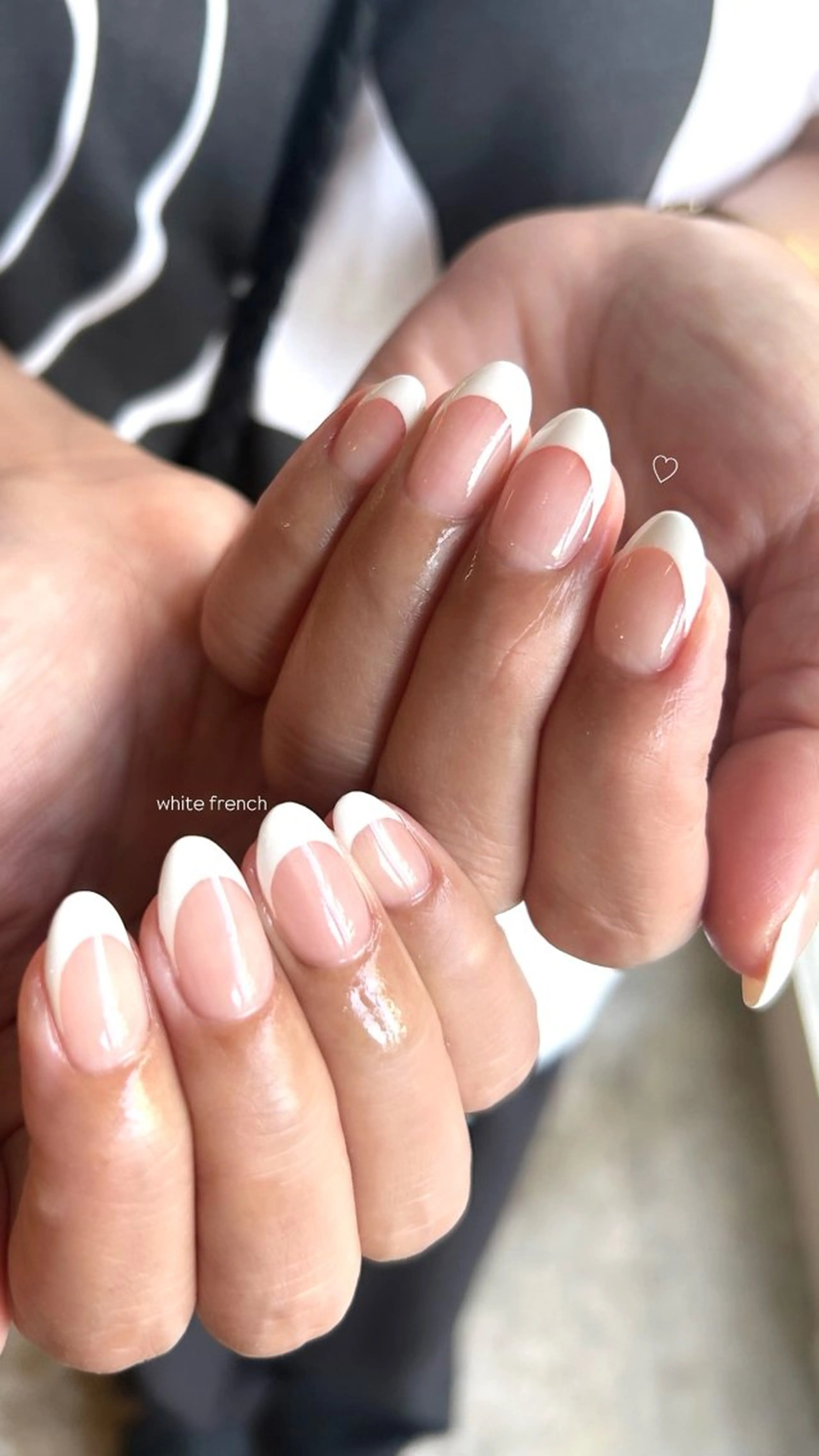 オフあり🖤フレンチネイル(※ベースクリア)の写真